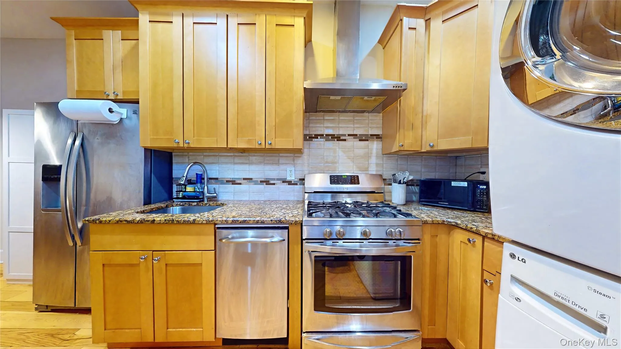 454 152nd Street, New York, NY, 2 Bedrooms Bedrooms, 5 Rooms Rooms,1 BathroomBathrooms,Residential,For Rent,152nd,0,1009528 454 152nd Street, New York, NY, 2 Bedrooms Bedrooms, 5 Rooms Rooms,1 BathroomBathrooms,Residential,For Rent,152nd,0,1009528