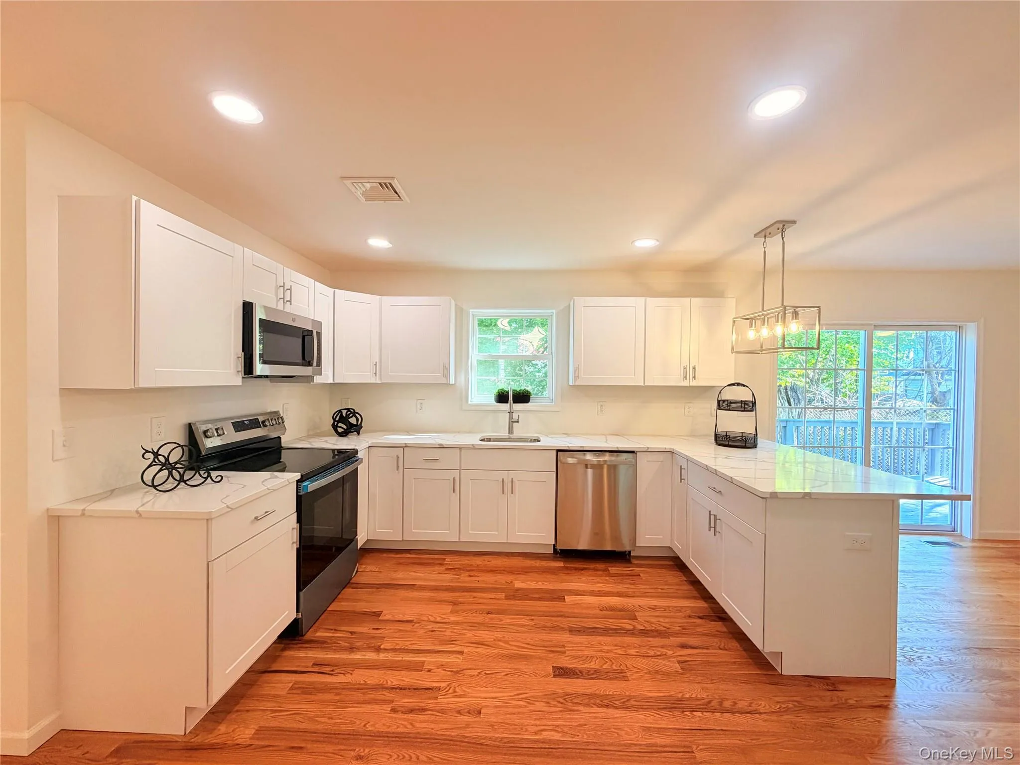 37-39 Wisner Avenue, Middletown, NY, 3 Bedrooms Bedrooms, 10 Rooms Rooms,2 BathroomsBathrooms,Residential,For Rent,Wisner,0,1009529 37-39 Wisner Avenue, Middletown, NY, 3 Bedrooms Bedrooms, 10 Rooms Rooms,2 BathroomsBathrooms,Residential,For Rent,Wisner,0,1009529