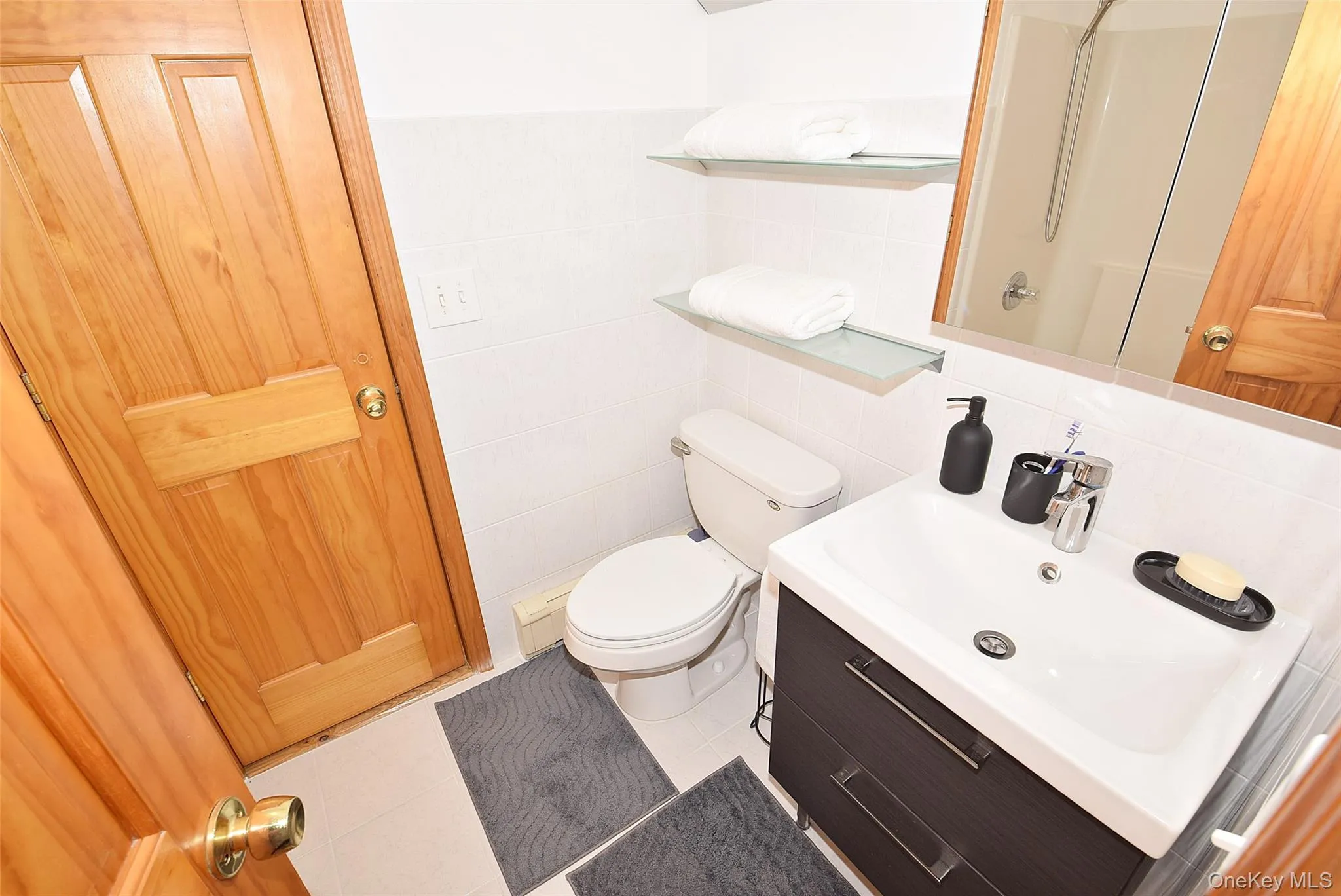 1st Floor Bath 1st Floor Bath