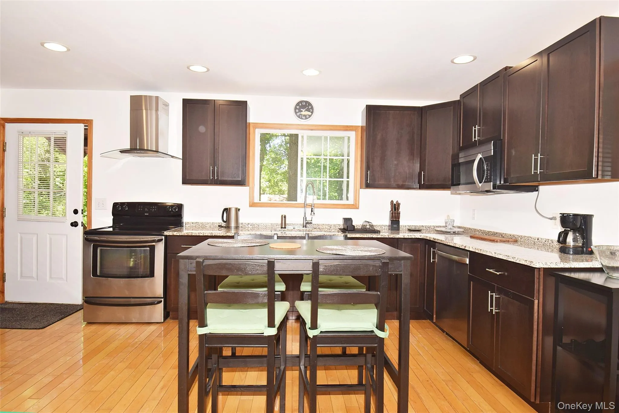 51 Spar Drive, Brookhaven, NY, 3 Bedrooms Bedrooms, 8 Rooms Rooms,2 BathroomsBathrooms,Residential,For Rent,Spar,0,1009530 51 Spar Drive, Brookhaven, NY, 3 Bedrooms Bedrooms, 8 Rooms Rooms,2 BathroomsBathrooms,Residential,For Rent,Spar,0,1009530