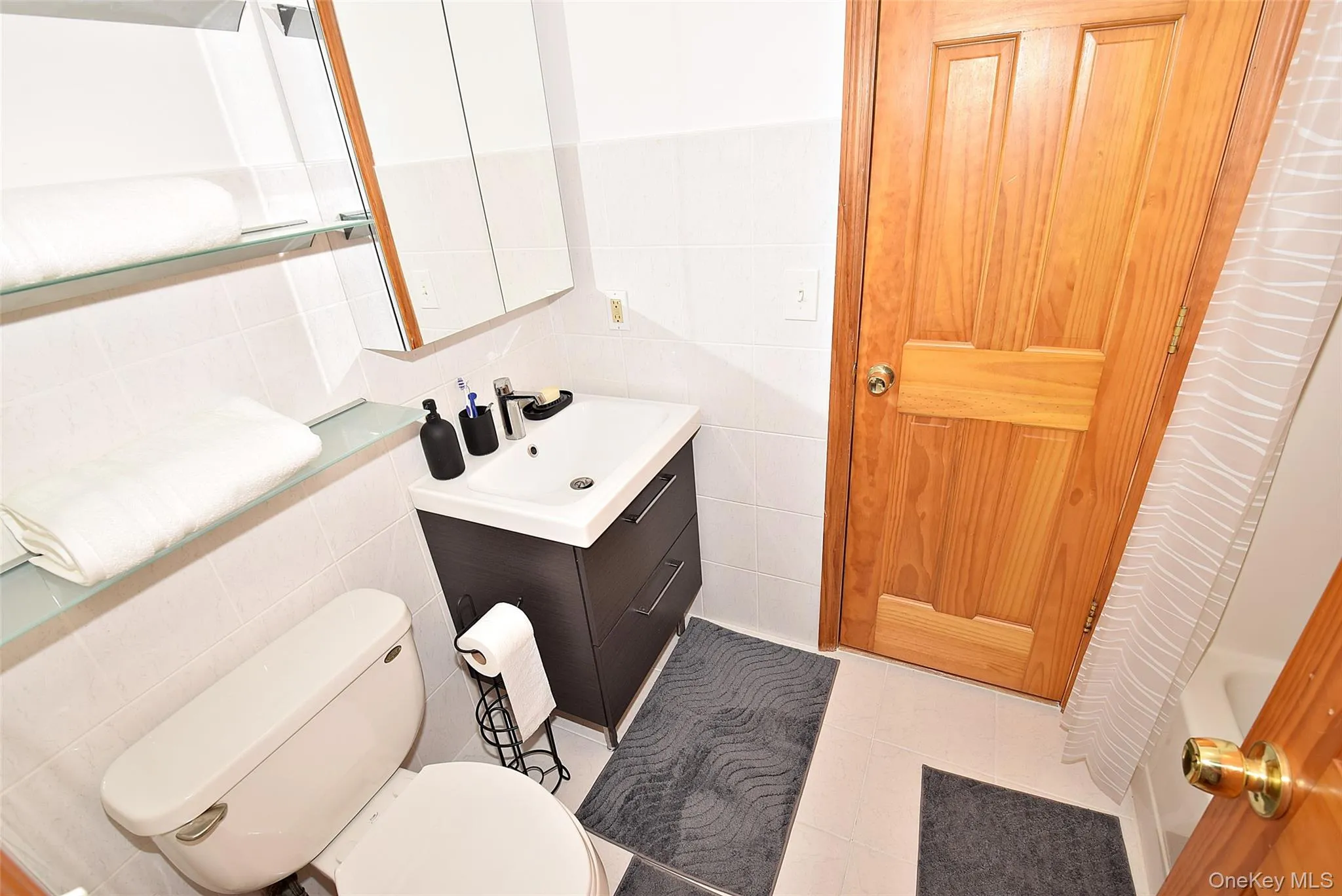 1st Floor Bath 1st Floor Bath