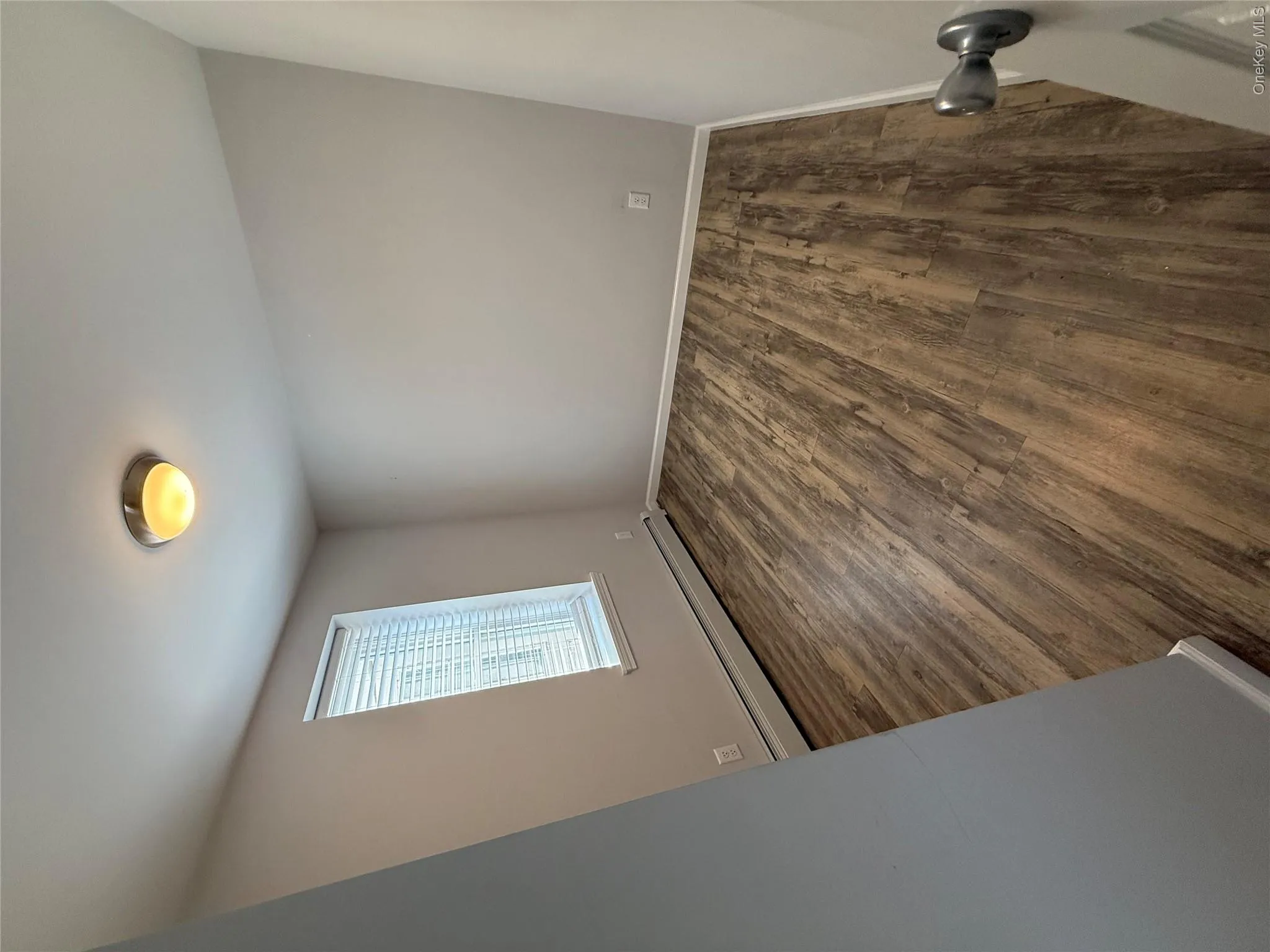 1169 Route 17A, Warwick (town), NY, 2 Bedrooms Bedrooms, 4 Rooms Rooms,1 BathroomBathrooms,Residential Lease,For Rent,Route 17A,0,1009531 1169 Route 17A, Warwick (town), NY, 2 Bedrooms Bedrooms, 4 Rooms Rooms,1 BathroomBathrooms,Residential Lease,For Rent,Route 17A,0,1009531
