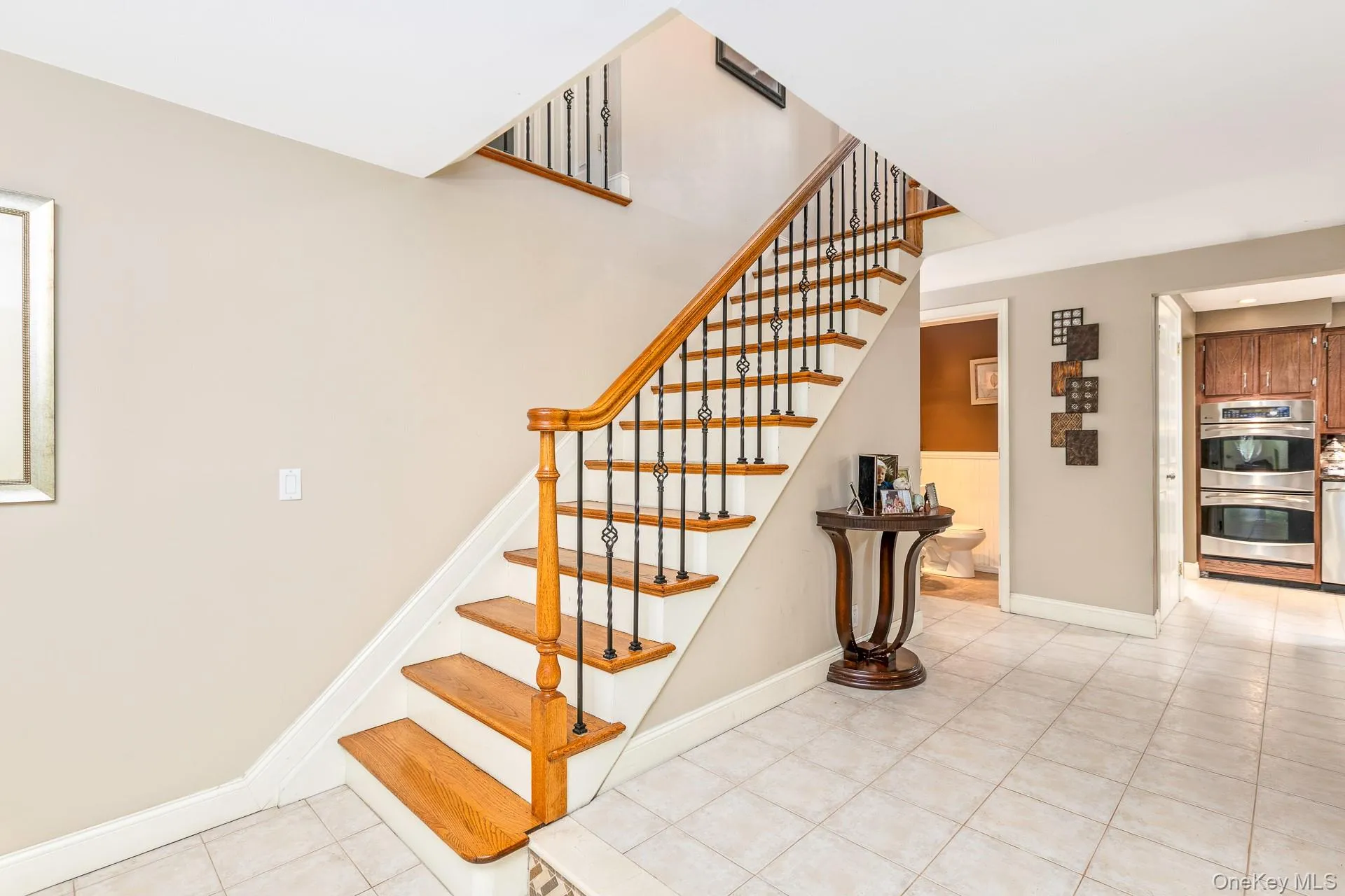 19 Knoll Lane, Smithtown, NY, 4 Bedrooms Bedrooms, 8 Rooms Rooms,2 BathroomsBathrooms,Residential,For Rent,Knoll,0,1009532 19 Knoll Lane, Smithtown, NY, 4 Bedrooms Bedrooms, 8 Rooms Rooms,2 BathroomsBathrooms,Residential,For Rent,Knoll,0,1009532