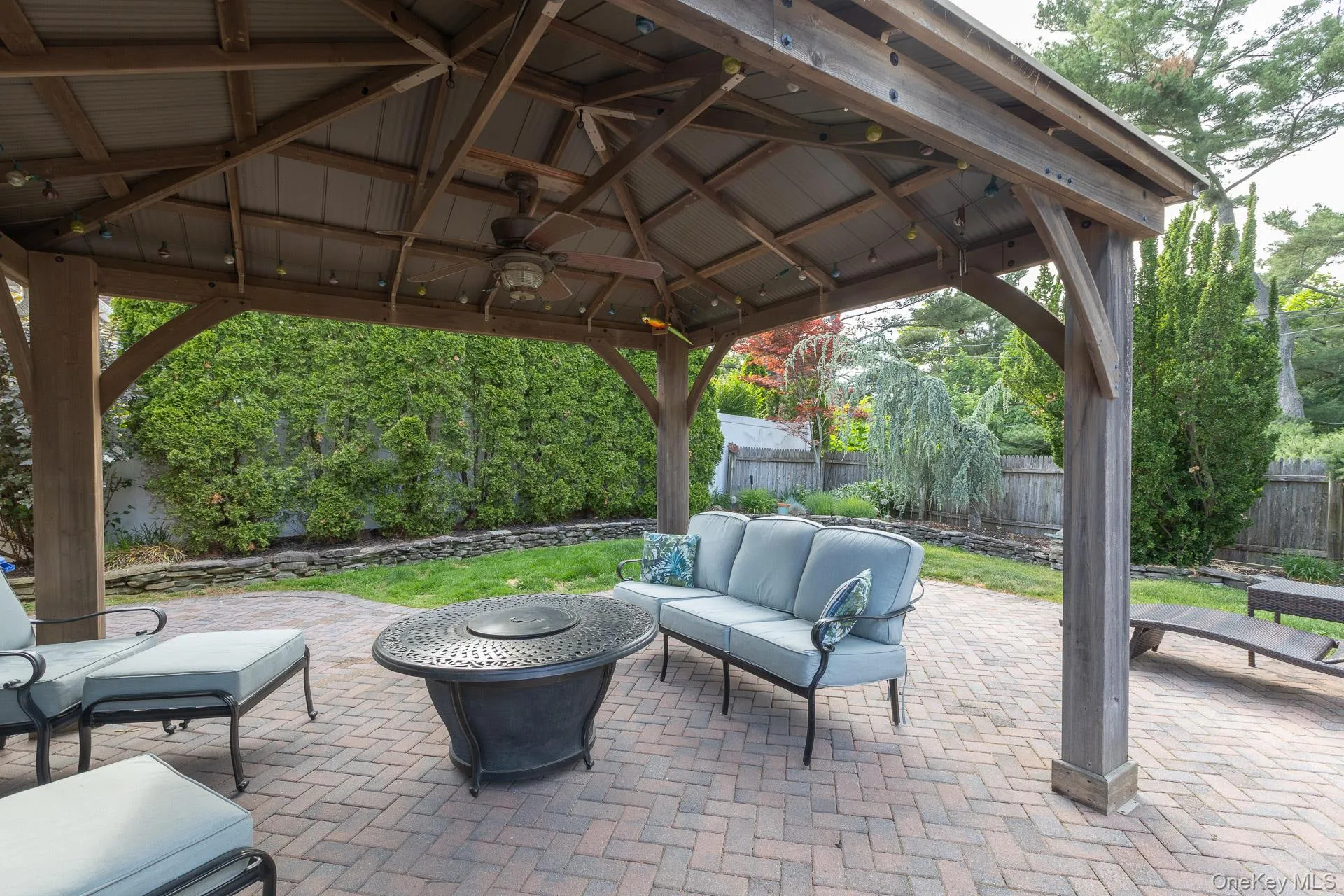 19 Knoll Lane, Smithtown, NY, 4 Bedrooms Bedrooms, 8 Rooms Rooms,2 BathroomsBathrooms,Residential,For Rent,Knoll,0,1009532 19 Knoll Lane, Smithtown, NY, 4 Bedrooms Bedrooms, 8 Rooms Rooms,2 BathroomsBathrooms,Residential,For Rent,Knoll,0,1009532