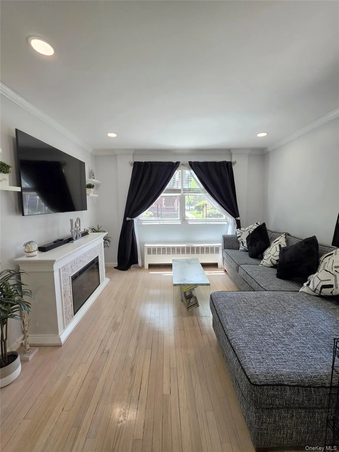 88-27 Shore Parkway, New York, NY, 1 Bedroom Bedrooms, 4 Rooms Rooms,1 BathroomBathrooms,Residential,For Rent,Shore Parkway,0,1009533 88-27 Shore Parkway, New York, NY, 1 Bedroom Bedrooms, 4 Rooms Rooms,1 BathroomBathrooms,Residential,For Rent,Shore Parkway,0,1009533