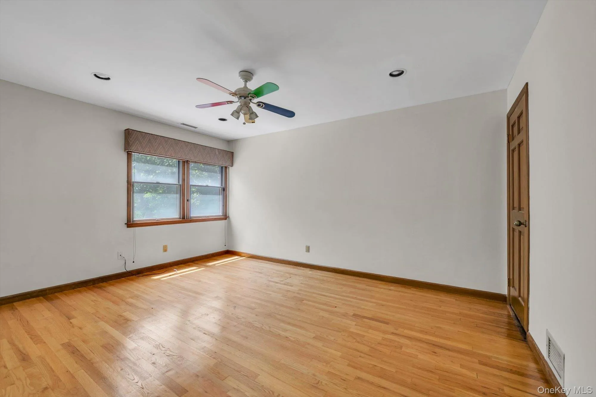 244 Store Hill Road, North Hempstead, NY, 5 Bedrooms Bedrooms, 11 Rooms Rooms,3 BathroomsBathrooms,Residential,For Rent,Store Hill,0,1009534 244 Store Hill Road, North Hempstead, NY, 5 Bedrooms Bedrooms, 11 Rooms Rooms,3 BathroomsBathrooms,Residential,For Rent,Store Hill,0,1009534