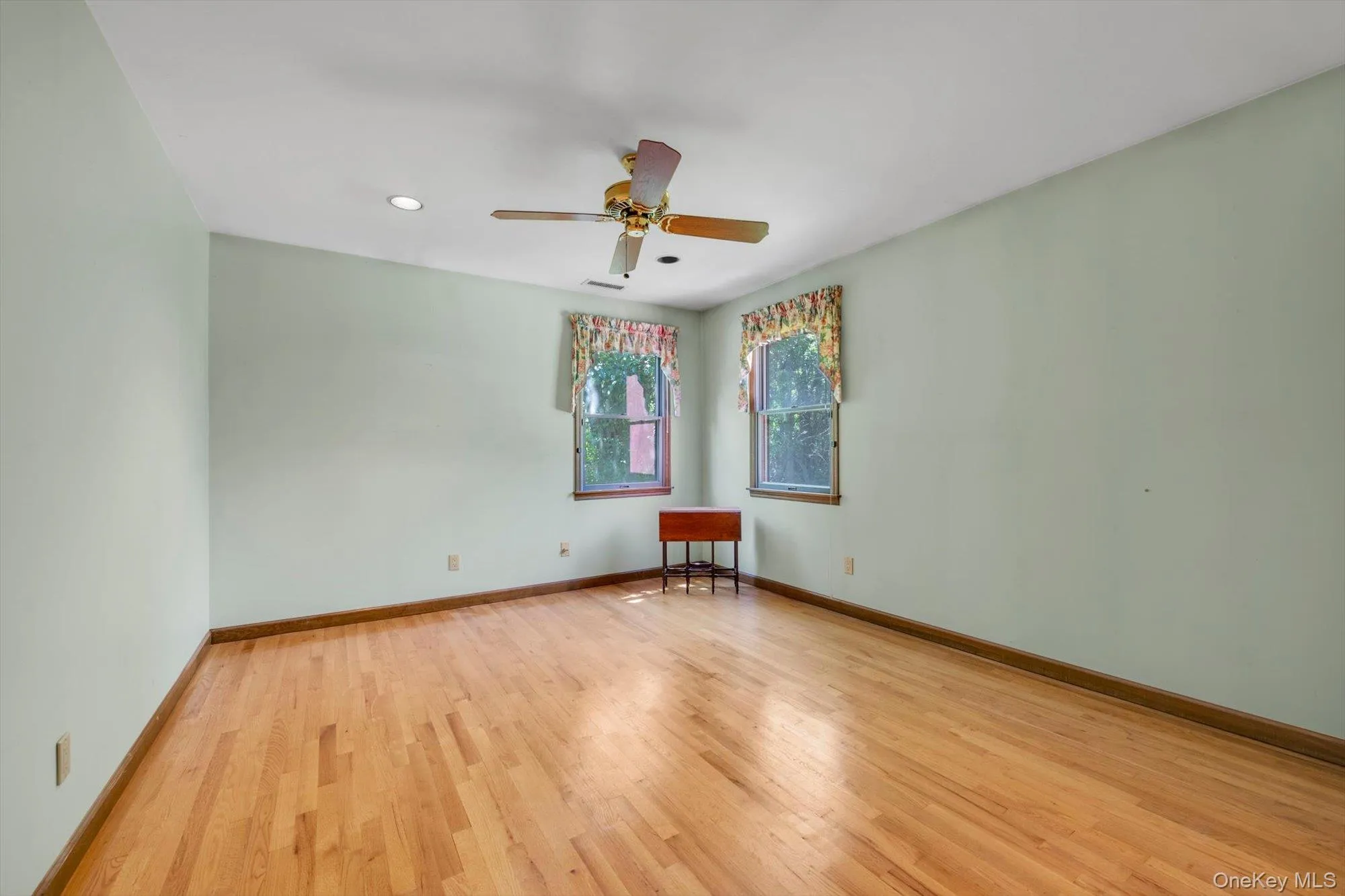 244 Store Hill Road, North Hempstead, NY, 5 Bedrooms Bedrooms, 11 Rooms Rooms,3 BathroomsBathrooms,Residential,For Rent,Store Hill,0,1009534 244 Store Hill Road, North Hempstead, NY, 5 Bedrooms Bedrooms, 11 Rooms Rooms,3 BathroomsBathrooms,Residential,For Rent,Store Hill,0,1009534