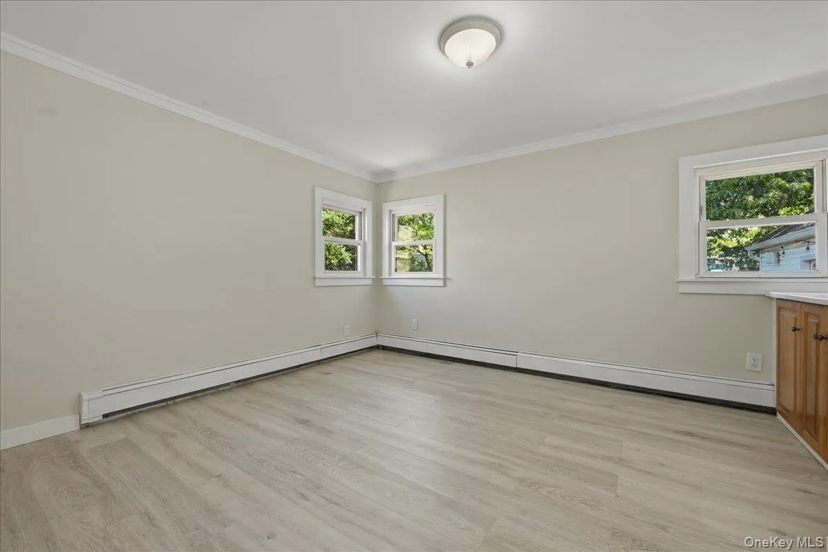 2395 Yorktown Street, Hempstead, NY, 3 Bedrooms Bedrooms, 7 Rooms Rooms,1 BathroomBathrooms,Residential,For Rent,Yorktown,0,1009536 2395 Yorktown Street, Hempstead, NY, 3 Bedrooms Bedrooms, 7 Rooms Rooms,1 BathroomBathrooms,Residential,For Rent,Yorktown,0,1009536