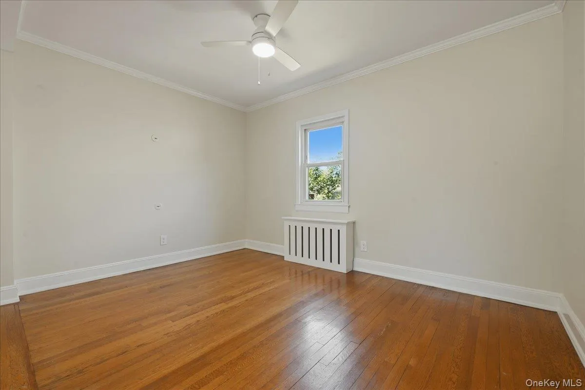 2395 Yorktown Street, Hempstead, NY, 3 Bedrooms Bedrooms, 7 Rooms Rooms,1 BathroomBathrooms,Residential,For Rent,Yorktown,0,1009536 2395 Yorktown Street, Hempstead, NY, 3 Bedrooms Bedrooms, 7 Rooms Rooms,1 BathroomBathrooms,Residential,For Rent,Yorktown,0,1009536