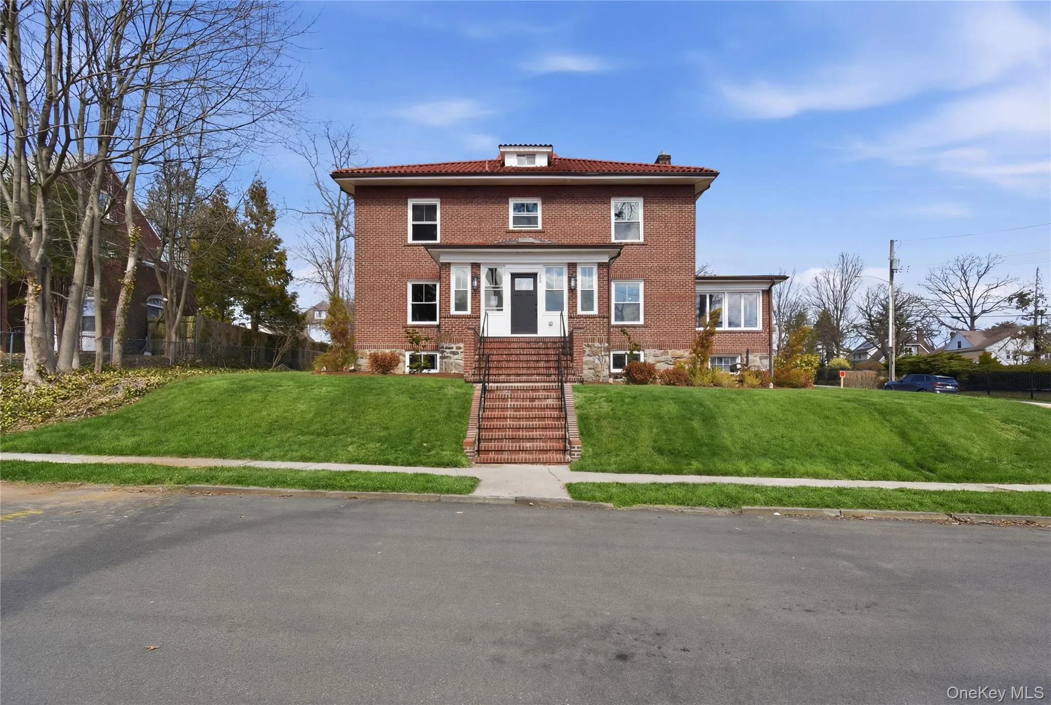 55 Stuyvesant Plaza, Mount Vernon, NY, 4 Bedrooms Bedrooms, 9 Rooms Rooms,3 BathroomsBathrooms,Residential,For Rent,Stuyvesant,0,1009538 55 Stuyvesant Plaza, Mount Vernon, NY, 4 Bedrooms Bedrooms, 9 Rooms Rooms,3 BathroomsBathrooms,Residential,For Rent,Stuyvesant,0,1009538