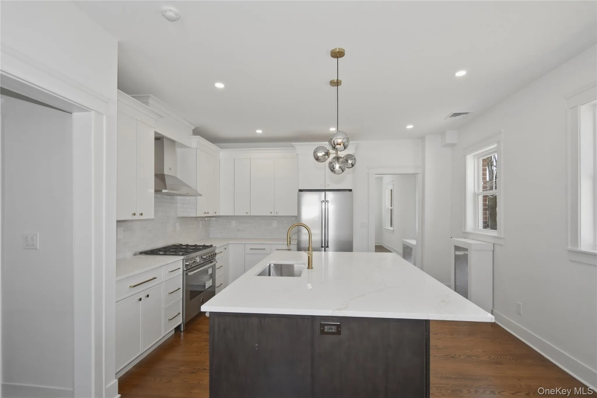 55 Stuyvesant Plaza, Mount Vernon, NY, 4 Bedrooms Bedrooms, 9 Rooms Rooms,3 BathroomsBathrooms,Residential,For Rent,Stuyvesant,0,1009538 55 Stuyvesant Plaza, Mount Vernon, NY, 4 Bedrooms Bedrooms, 9 Rooms Rooms,3 BathroomsBathrooms,Residential,For Rent,Stuyvesant,0,1009538