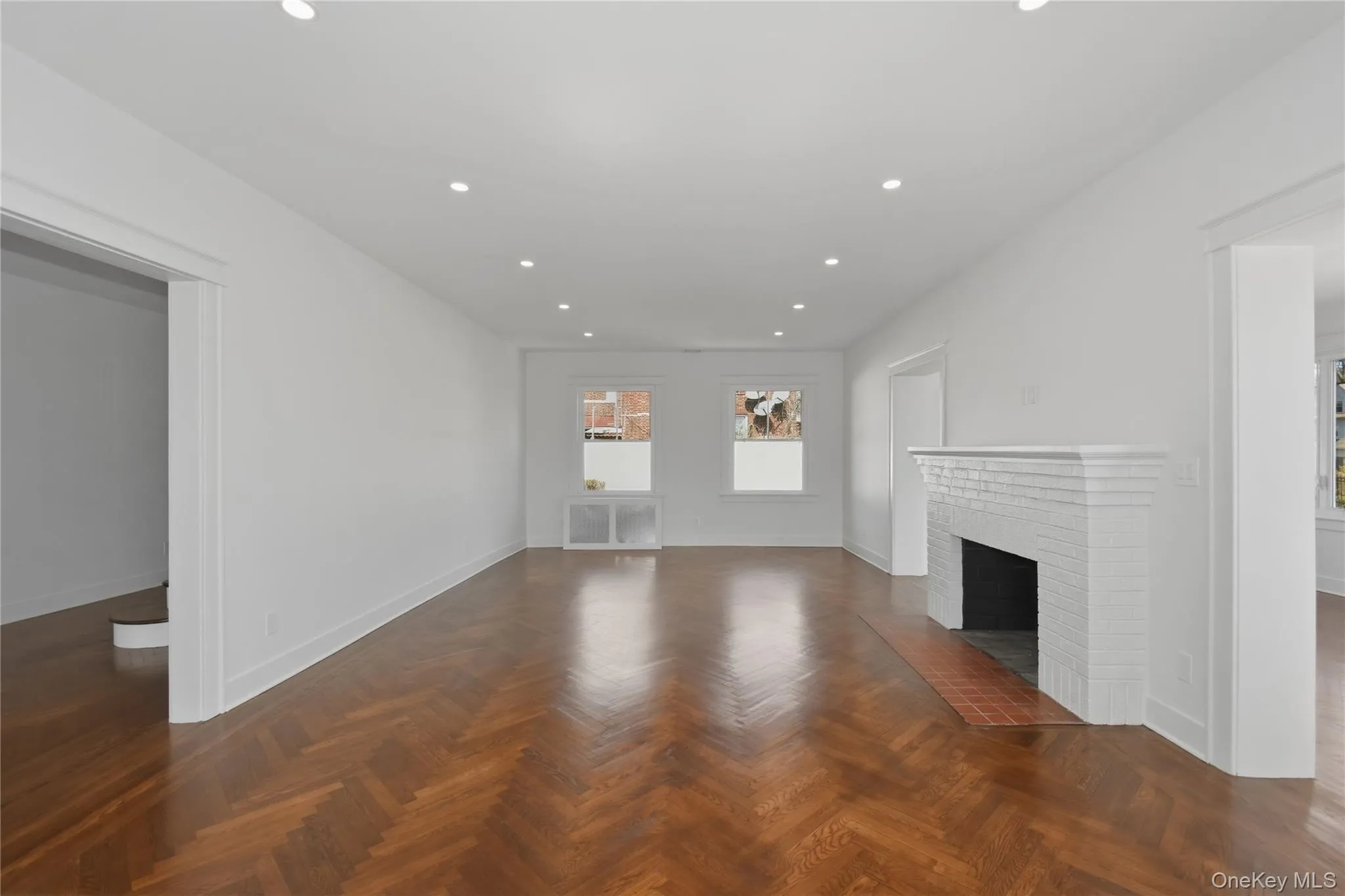 55 Stuyvesant Plaza, Mount Vernon, NY, 4 Bedrooms Bedrooms, 9 Rooms Rooms,3 BathroomsBathrooms,Residential,For Rent,Stuyvesant,0,1009538 55 Stuyvesant Plaza, Mount Vernon, NY, 4 Bedrooms Bedrooms, 9 Rooms Rooms,3 BathroomsBathrooms,Residential,For Rent,Stuyvesant,0,1009538