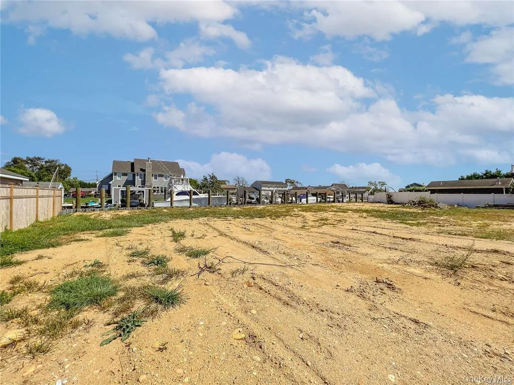 187 Sequams Lane Center, Islip, NY, 3 Bedrooms Bedrooms, 7 Rooms Rooms,2 BathroomsBathrooms,Residential,For Rent,Sequams Lane,0,1009539 187 Sequams Lane Center, Islip, NY, 3 Bedrooms Bedrooms, 7 Rooms Rooms,2 BathroomsBathrooms,Residential,For Rent,Sequams Lane,0,1009539