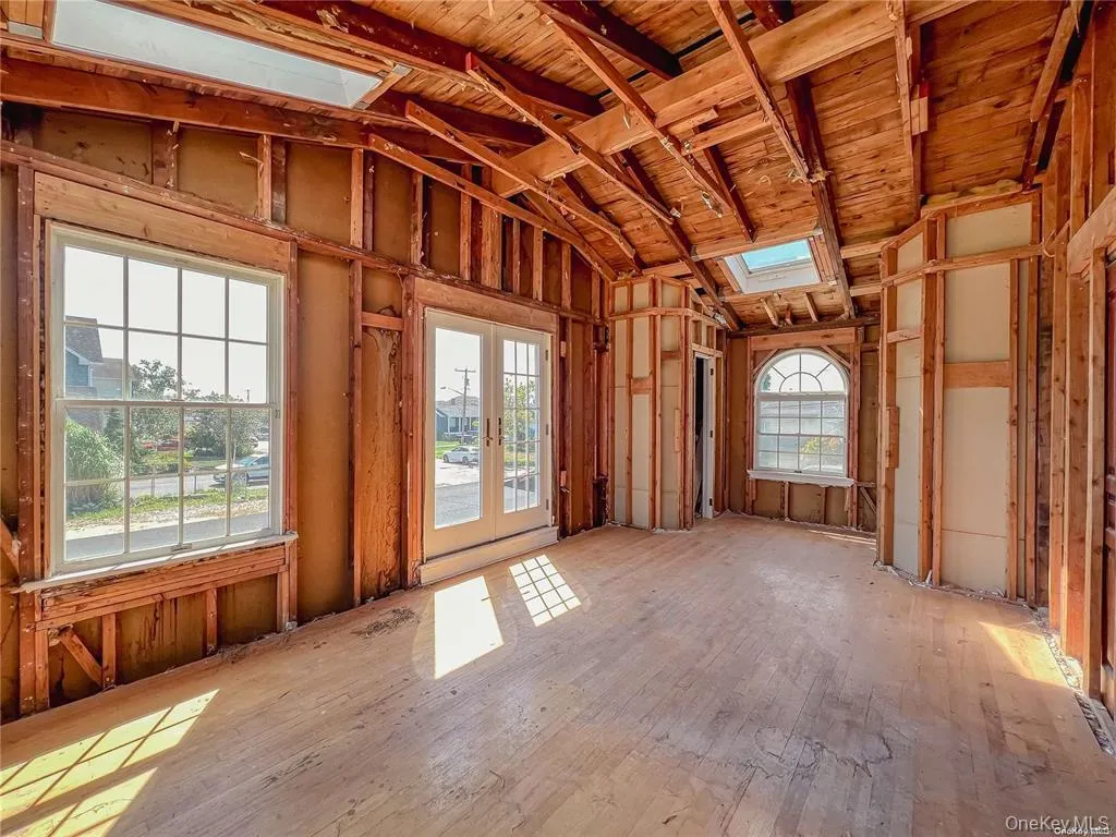 187 Sequams Lane Center, Islip, NY, 3 Bedrooms Bedrooms, 7 Rooms Rooms,2 BathroomsBathrooms,Residential,For Rent,Sequams Lane,0,1009539 187 Sequams Lane Center, Islip, NY, 3 Bedrooms Bedrooms, 7 Rooms Rooms,2 BathroomsBathrooms,Residential,For Rent,Sequams Lane,0,1009539
