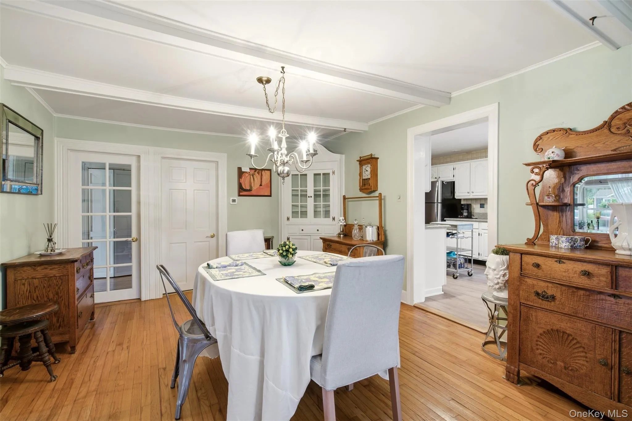 4 Landing Meadow Road, Smithtown, NY, 3 Bedrooms Bedrooms, 8 Rooms Rooms,2 BathroomsBathrooms,Residential,For Rent,Landing Meadow,0,1009540 4 Landing Meadow Road, Smithtown, NY, 3 Bedrooms Bedrooms, 8 Rooms Rooms,2 BathroomsBathrooms,Residential,For Rent,Landing Meadow,0,1009540