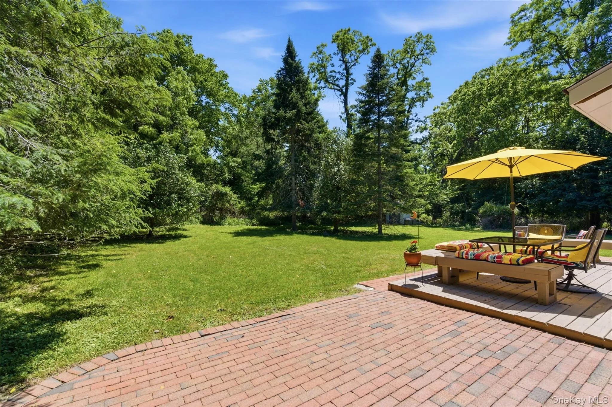4 Landing Meadow Road, Smithtown, NY, 3 Bedrooms Bedrooms, 8 Rooms Rooms,2 BathroomsBathrooms,Residential,For Rent,Landing Meadow,0,1009540 4 Landing Meadow Road, Smithtown, NY, 3 Bedrooms Bedrooms, 8 Rooms Rooms,2 BathroomsBathrooms,Residential,For Rent,Landing Meadow,0,1009540