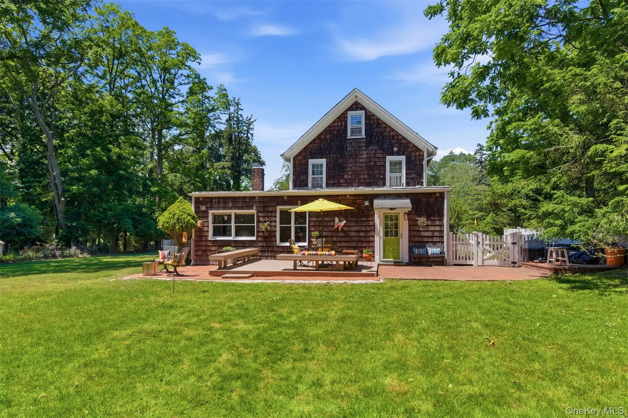 4 Landing Meadow Road, Smithtown, NY, 3 Bedrooms Bedrooms, 8 Rooms Rooms,2 BathroomsBathrooms,Residential,For Rent,Landing Meadow,0,1009540 4 Landing Meadow Road, Smithtown, NY, 3 Bedrooms Bedrooms, 8 Rooms Rooms,2 BathroomsBathrooms,Residential,For Rent,Landing Meadow,0,1009540