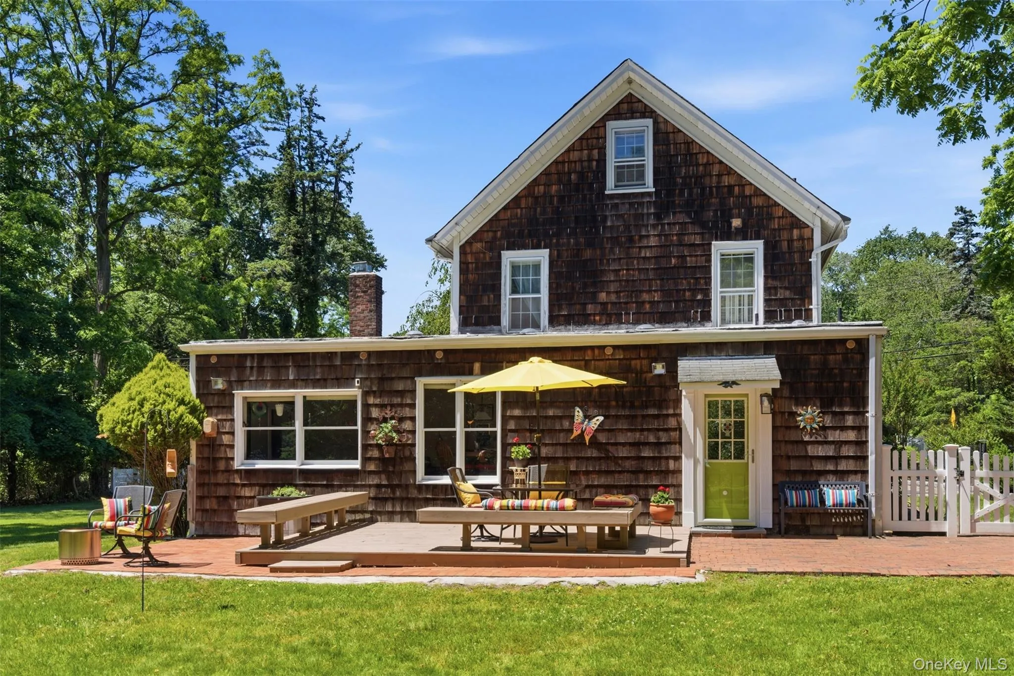 4 Landing Meadow Road, Smithtown, NY, 3 Bedrooms Bedrooms, 8 Rooms Rooms,2 BathroomsBathrooms,Residential,For Rent,Landing Meadow,0,1009540 4 Landing Meadow Road, Smithtown, NY, 3 Bedrooms Bedrooms, 8 Rooms Rooms,2 BathroomsBathrooms,Residential,For Rent,Landing Meadow,0,1009540