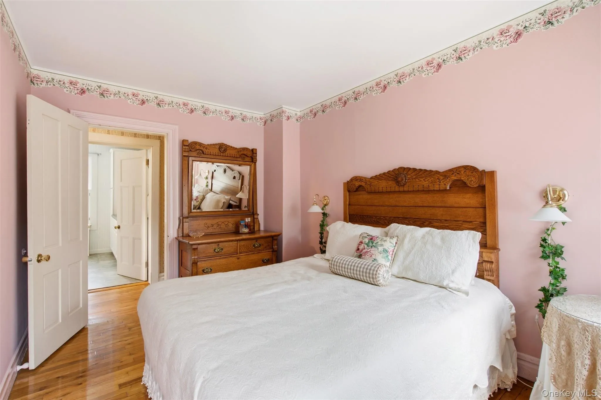 4 Landing Meadow Road, Smithtown, NY, 3 Bedrooms Bedrooms, 8 Rooms Rooms,2 BathroomsBathrooms,Residential,For Rent,Landing Meadow,0,1009540 4 Landing Meadow Road, Smithtown, NY, 3 Bedrooms Bedrooms, 8 Rooms Rooms,2 BathroomsBathrooms,Residential,For Rent,Landing Meadow,0,1009540