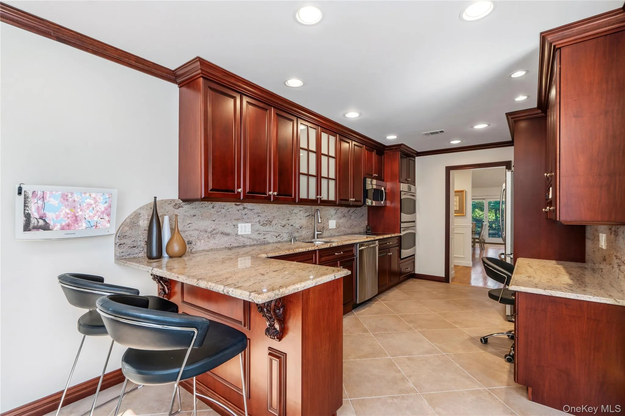 265 Sparrow Drive, North Hempstead, NY, 2 Bedrooms Bedrooms, 8 Rooms Rooms,2 BathroomsBathrooms,Residential,For Rent,Sparrow,0,1009542 265 Sparrow Drive, North Hempstead, NY, 2 Bedrooms Bedrooms, 8 Rooms Rooms,2 BathroomsBathrooms,Residential,For Rent,Sparrow,0,1009542