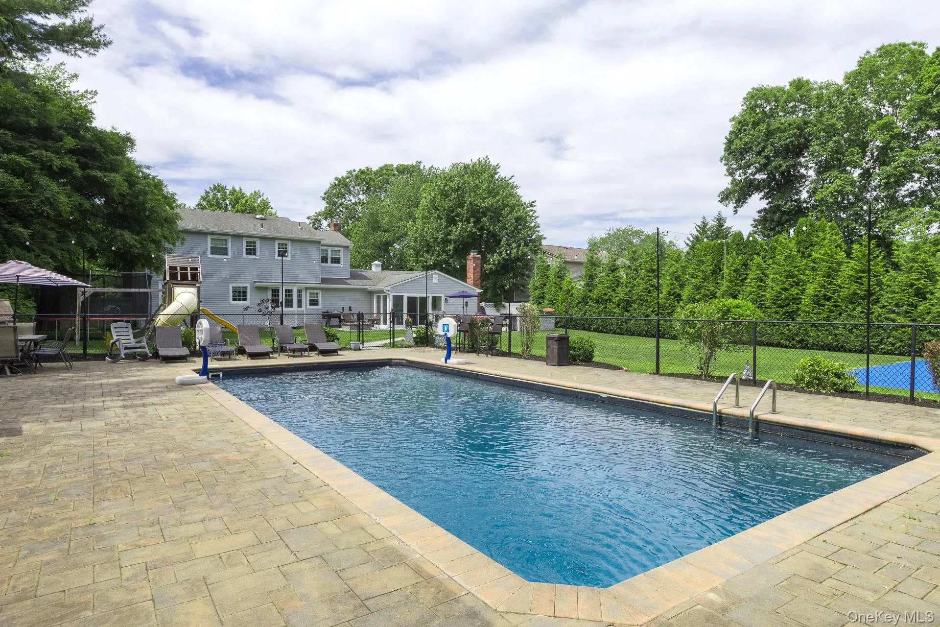 66 Cygnet Drive, Smithtown, NY, 4 Bedrooms Bedrooms, 9 Rooms Rooms,3 BathroomsBathrooms,Residential,For Rent,Cygnet,0,1009544 66 Cygnet Drive, Smithtown, NY, 4 Bedrooms Bedrooms, 9 Rooms Rooms,3 BathroomsBathrooms,Residential,For Rent,Cygnet,0,1009544