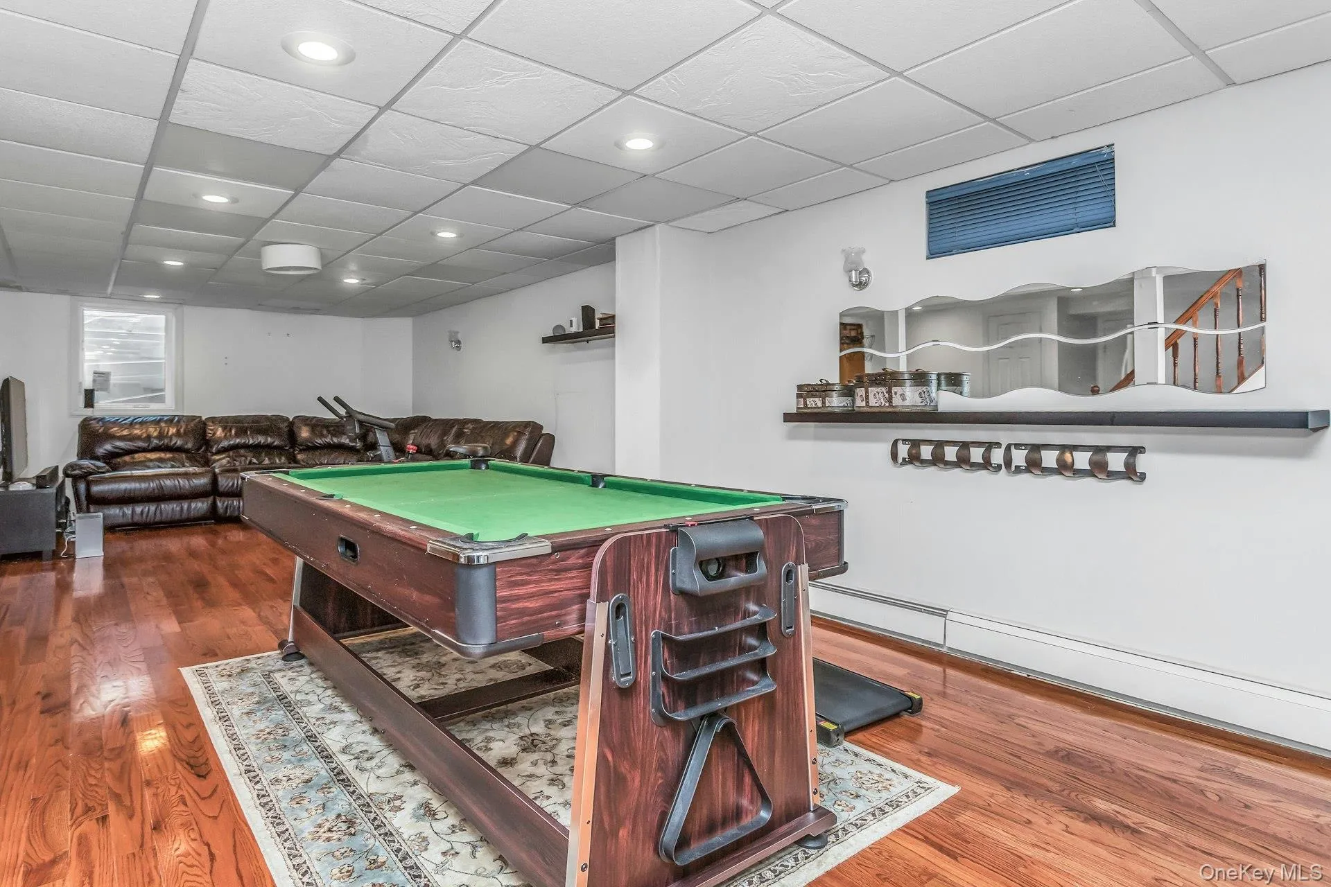 233 Collins Avenue, North Hempstead, NY, 5 Bedrooms Bedrooms, 14 Rooms Rooms,4 BathroomsBathrooms,Residential,For Rent,Collins,0,1009546 233 Collins Avenue, North Hempstead, NY, 5 Bedrooms Bedrooms, 14 Rooms Rooms,4 BathroomsBathrooms,Residential,For Rent,Collins,0,1009546