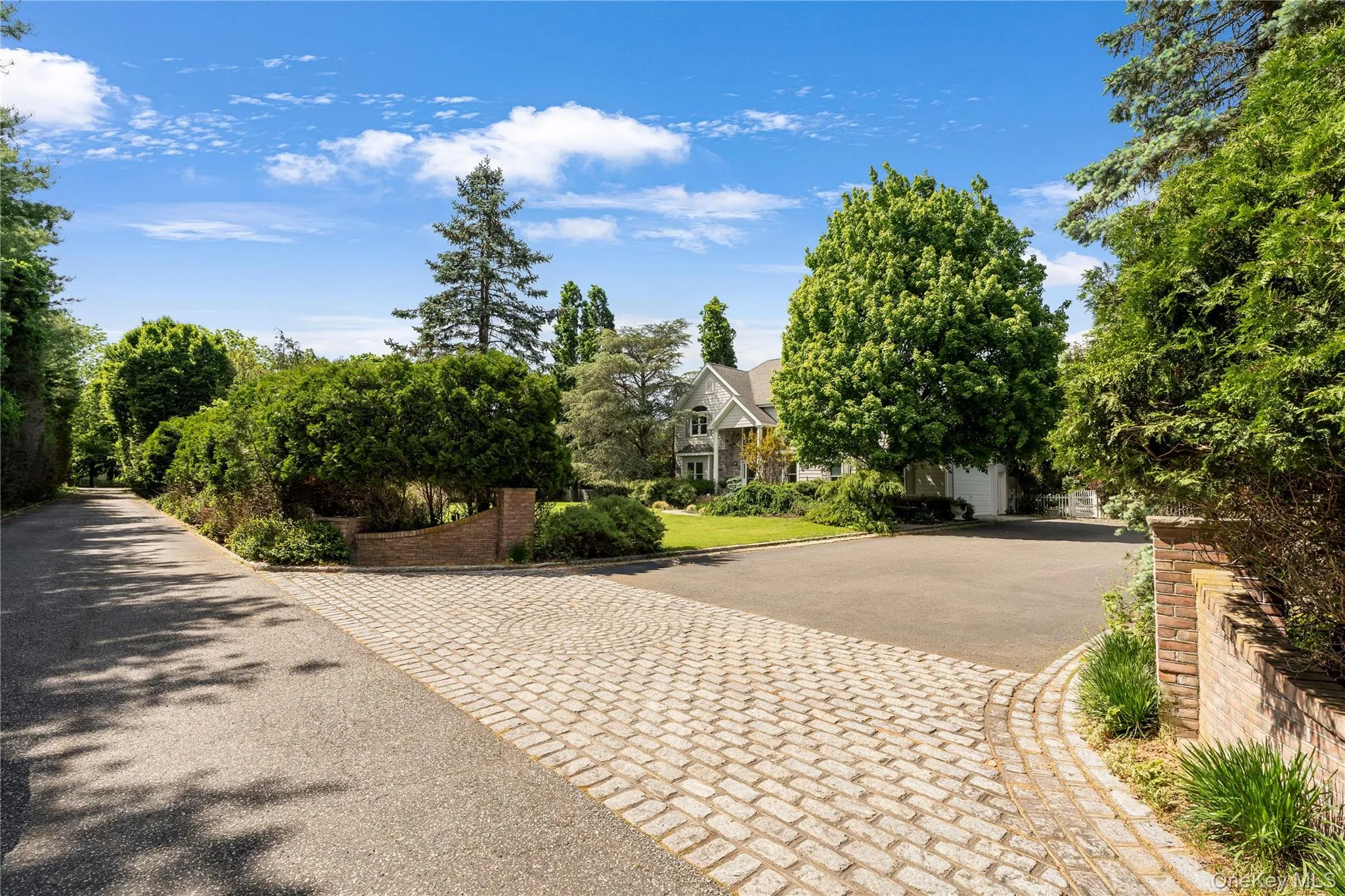 196 Country Road, Southampton, NY, 4 Bedrooms Bedrooms, 9 Rooms Rooms,3 BathroomsBathrooms,Residential,For Rent,Country,0,1009548 196 Country Road, Southampton, NY, 4 Bedrooms Bedrooms, 9 Rooms Rooms,3 BathroomsBathrooms,Residential,For Rent,Country,0,1009548