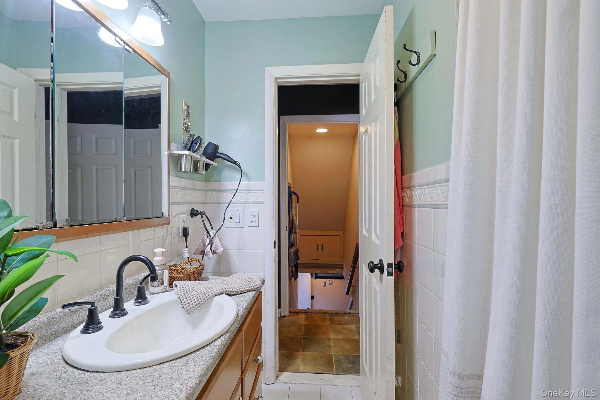 57 Elk Road, East Fishkill, NY, 3 Bedrooms Bedrooms, 7 Rooms Rooms,1 BathroomBathrooms,Residential,For Rent,Elk,0,1009549 57 Elk Road, East Fishkill, NY, 3 Bedrooms Bedrooms, 7 Rooms Rooms,1 BathroomBathrooms,Residential,For Rent,Elk,0,1009549