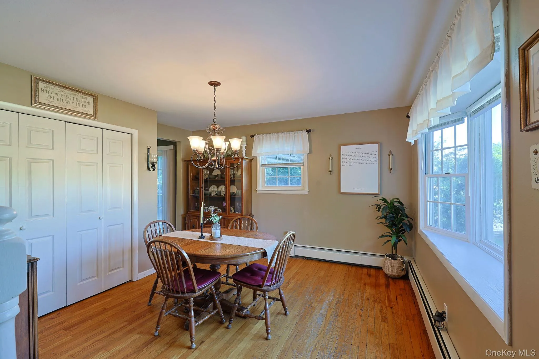 57 Elk Road, East Fishkill, NY, 3 Bedrooms Bedrooms, 7 Rooms Rooms,1 BathroomBathrooms,Residential,For Rent,Elk,0,1009549 57 Elk Road, East Fishkill, NY, 3 Bedrooms Bedrooms, 7 Rooms Rooms,1 BathroomBathrooms,Residential,For Rent,Elk,0,1009549