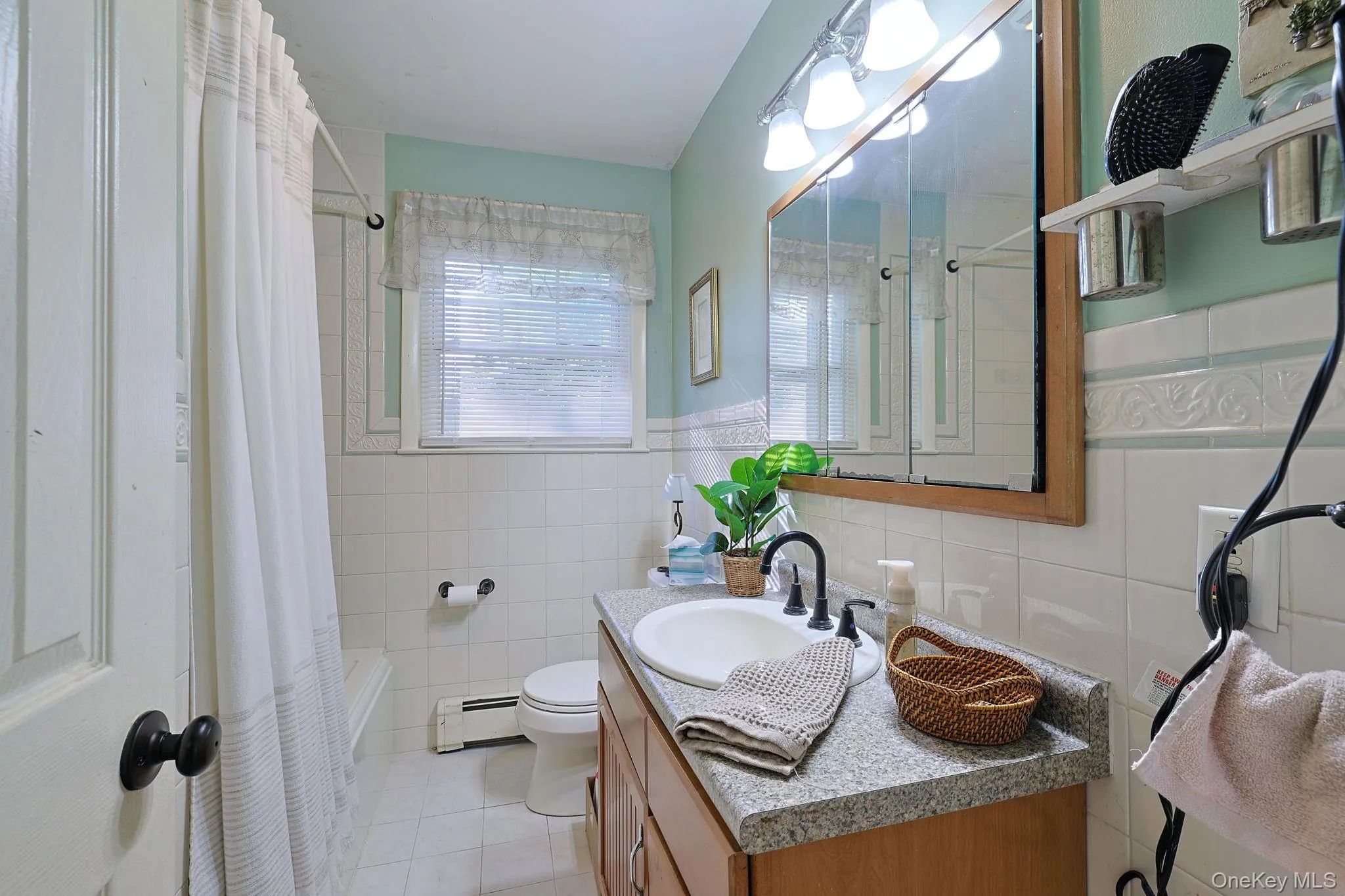 57 Elk Road, East Fishkill, NY, 3 Bedrooms Bedrooms, 7 Rooms Rooms,1 BathroomBathrooms,Residential,For Rent,Elk,0,1009549 57 Elk Road, East Fishkill, NY, 3 Bedrooms Bedrooms, 7 Rooms Rooms,1 BathroomBathrooms,Residential,For Rent,Elk,0,1009549