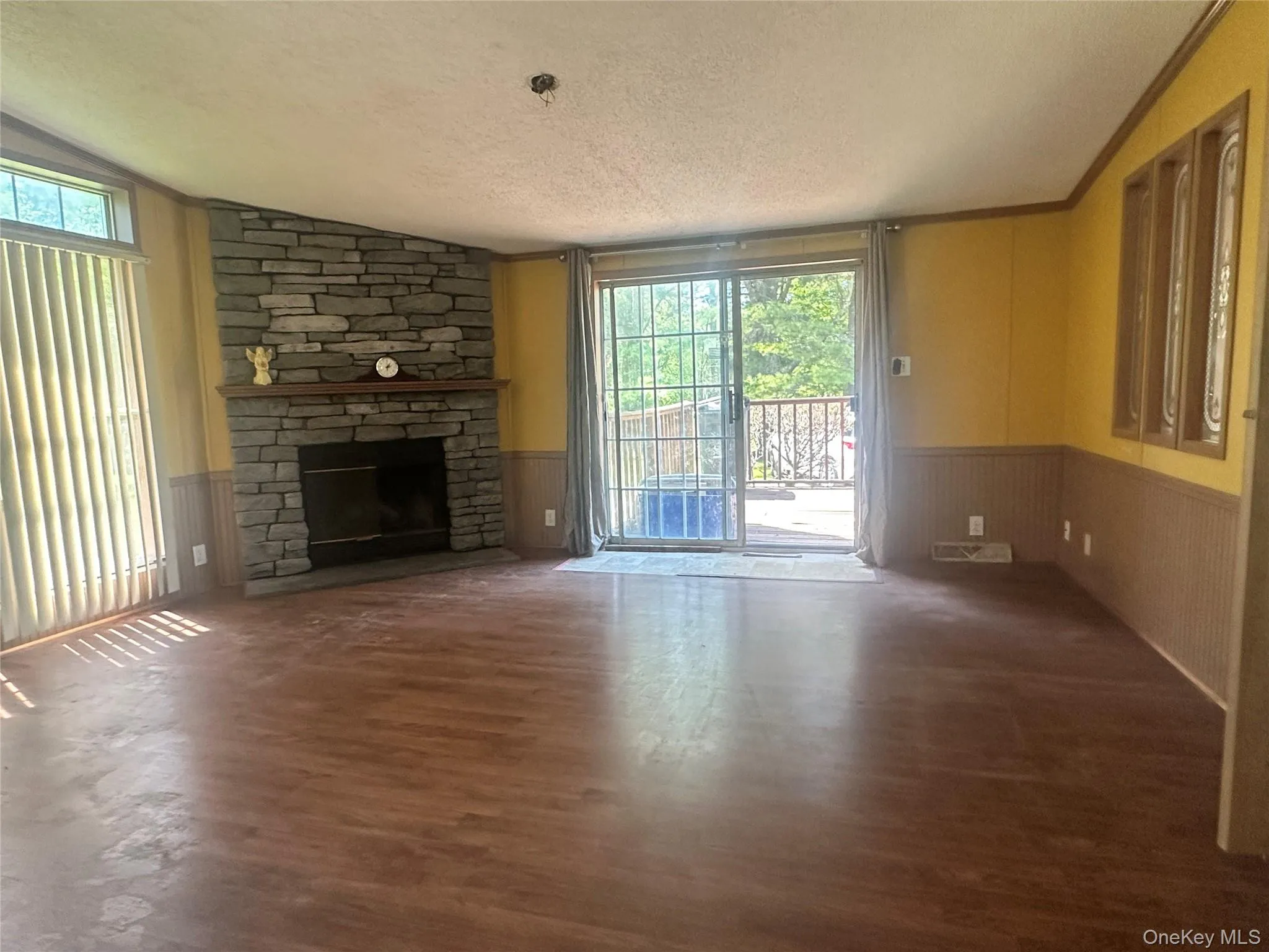 375 Harris Road, Thompson, NY, 3 Bedrooms Bedrooms, 9 Rooms Rooms,2 BathroomsBathrooms,Residential,For Rent,Harris,0,1009551 375 Harris Road, Thompson, NY, 3 Bedrooms Bedrooms, 9 Rooms Rooms,2 BathroomsBathrooms,Residential,For Rent,Harris,0,1009551