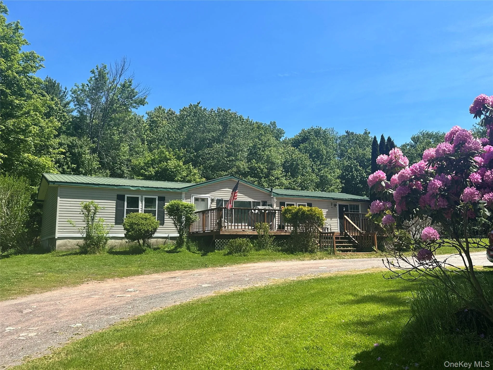 375 Harris Road, Thompson, NY, 3 Bedrooms Bedrooms, 9 Rooms Rooms,2 BathroomsBathrooms,Residential,For Rent,Harris,0,1009551 375 Harris Road, Thompson, NY, 3 Bedrooms Bedrooms, 9 Rooms Rooms,2 BathroomsBathrooms,Residential,For Rent,Harris,0,1009551