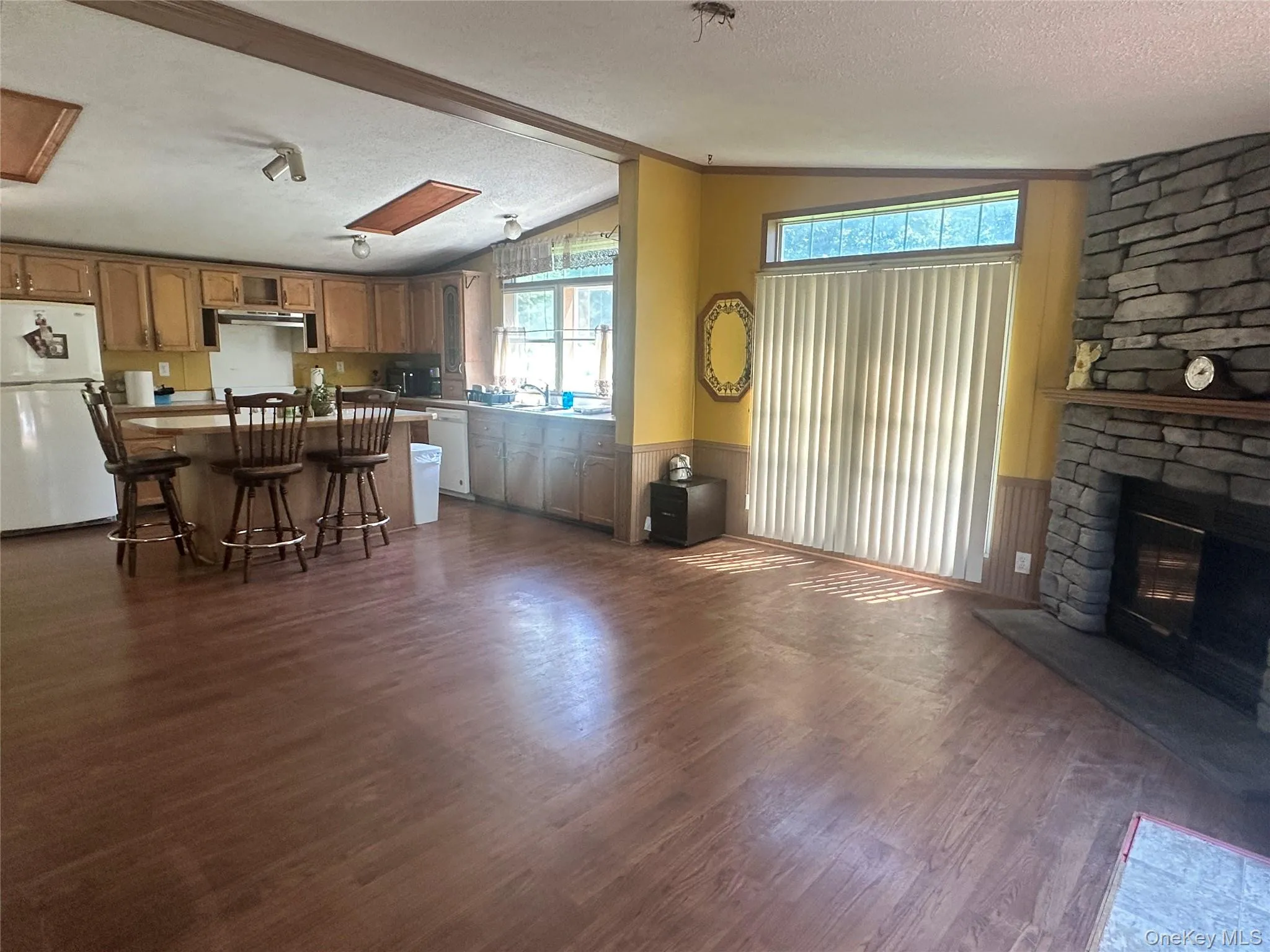 375 Harris Road, Thompson, NY, 3 Bedrooms Bedrooms, 9 Rooms Rooms,2 BathroomsBathrooms,Residential,For Rent,Harris,0,1009551 375 Harris Road, Thompson, NY, 3 Bedrooms Bedrooms, 9 Rooms Rooms,2 BathroomsBathrooms,Residential,For Rent,Harris,0,1009551