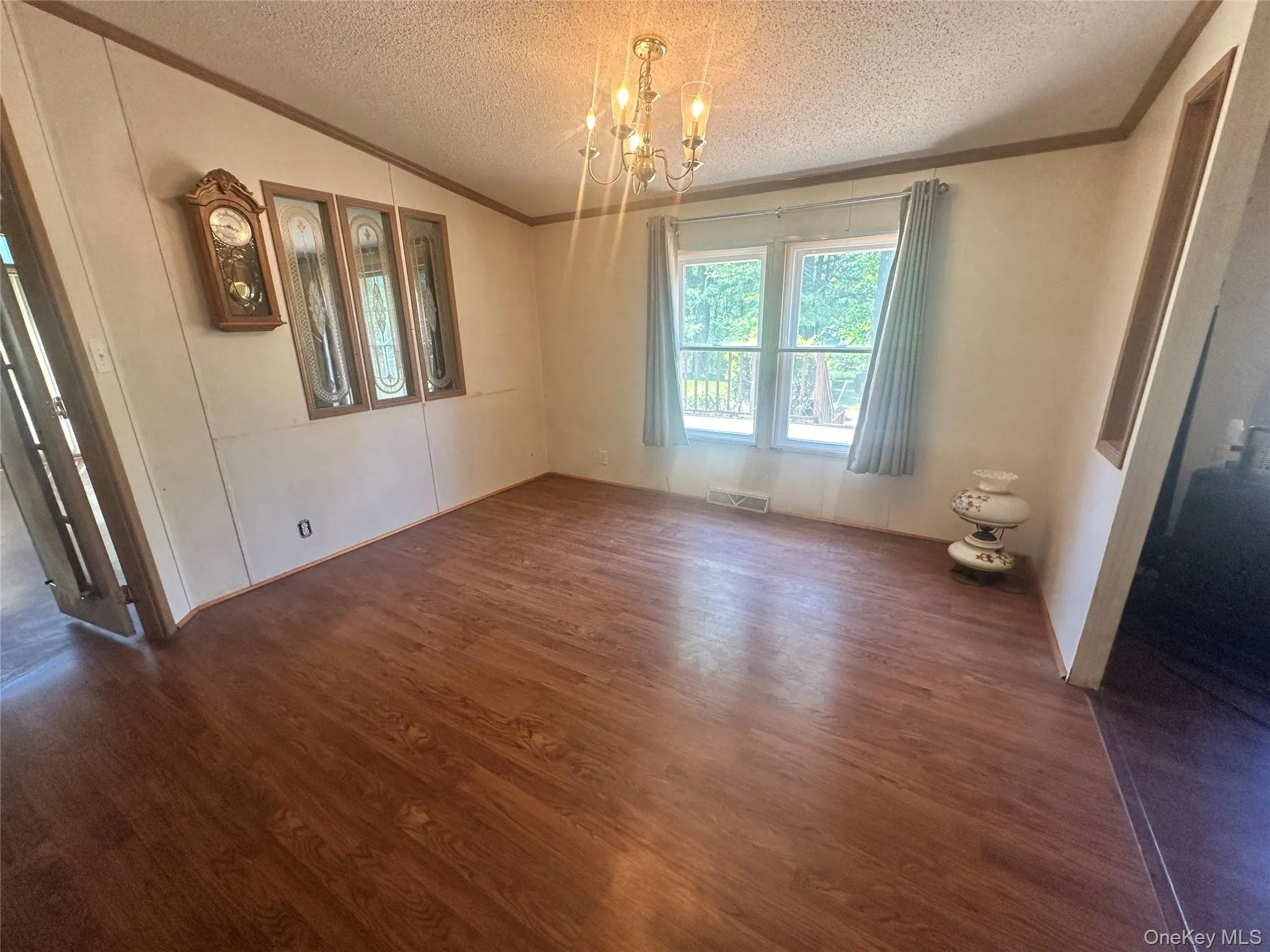 375 Harris Road, Thompson, NY, 3 Bedrooms Bedrooms, 9 Rooms Rooms,2 BathroomsBathrooms,Residential,For Rent,Harris,0,1009551 375 Harris Road, Thompson, NY, 3 Bedrooms Bedrooms, 9 Rooms Rooms,2 BathroomsBathrooms,Residential,For Rent,Harris,0,1009551