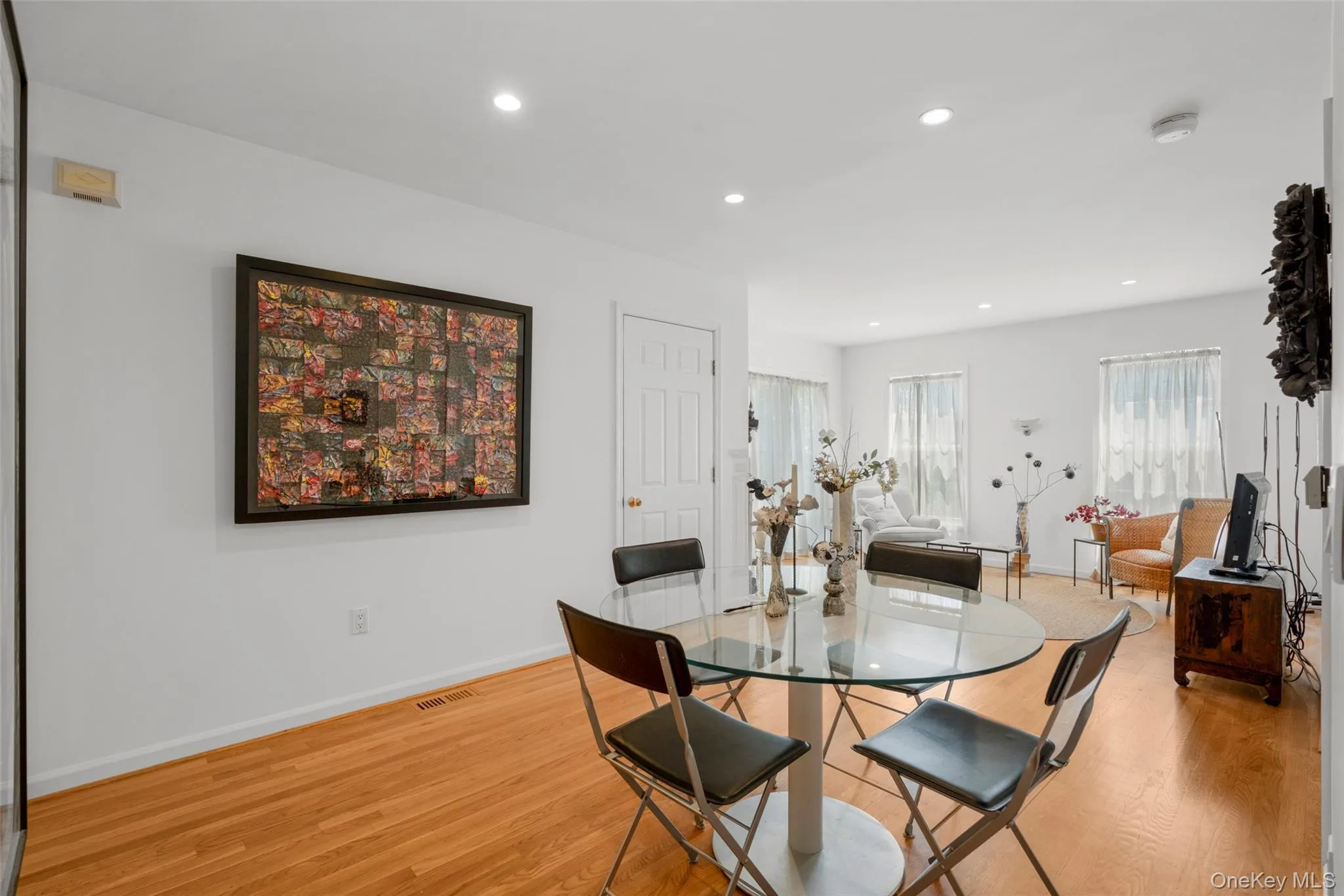 398 Cortlandt Avenue, Mamaroneck, NY, 2 Bedrooms Bedrooms, 5 Rooms Rooms,2 BathroomsBathrooms,Residential,For Rent,Cortlandt,0,1009552 398 Cortlandt Avenue, Mamaroneck, NY, 2 Bedrooms Bedrooms, 5 Rooms Rooms,2 BathroomsBathrooms,Residential,For Rent,Cortlandt,0,1009552