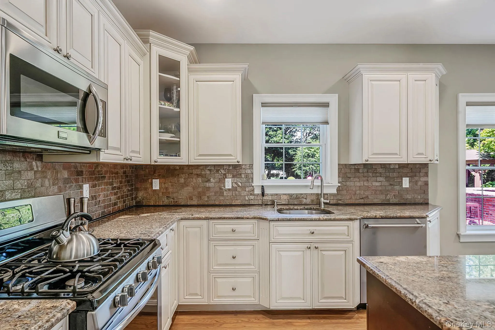 44 Merritts Path, Brookhaven, NY, 4 Bedrooms Bedrooms, 7 Rooms Rooms,2 BathroomsBathrooms,Residential,For Rent,Merritts,0,1009558 44 Merritts Path, Brookhaven, NY, 4 Bedrooms Bedrooms, 7 Rooms Rooms,2 BathroomsBathrooms,Residential,For Rent,Merritts,0,1009558