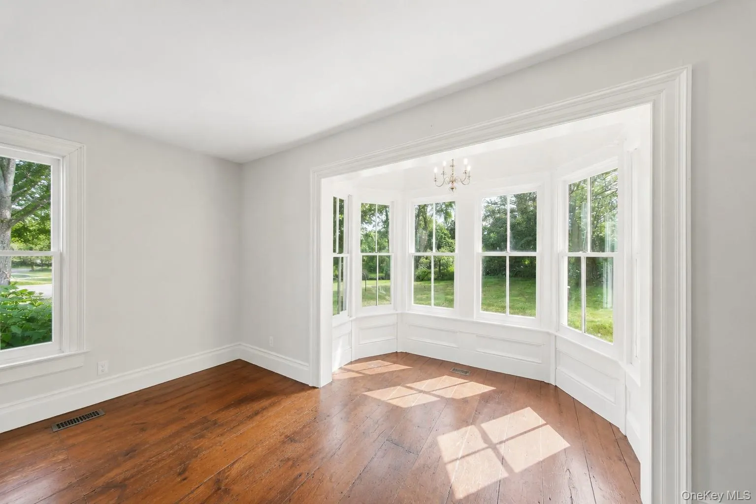 633 Ridgebury Road, Wawayanda, NY, 4 Bedrooms Bedrooms, 12 Rooms Rooms,3 BathroomsBathrooms,Residential,For Rent,Ridgebury,0,1009564 633 Ridgebury Road, Wawayanda, NY, 4 Bedrooms Bedrooms, 12 Rooms Rooms,3 BathroomsBathrooms,Residential,For Rent,Ridgebury,0,1009564