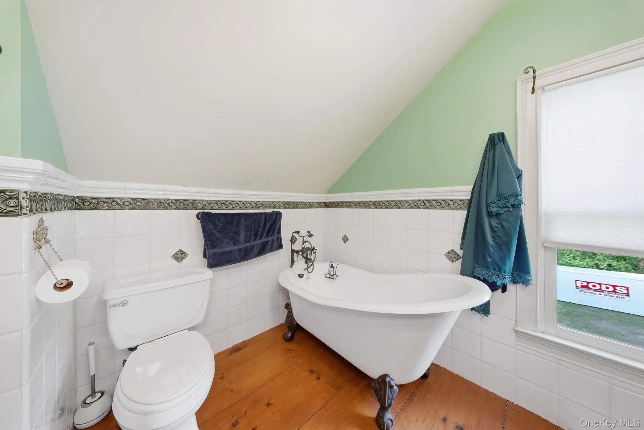 633 Ridgebury Road, Wawayanda, NY, 4 Bedrooms Bedrooms, 12 Rooms Rooms,3 BathroomsBathrooms,Residential,For Rent,Ridgebury,0,1009564 633 Ridgebury Road, Wawayanda, NY, 4 Bedrooms Bedrooms, 12 Rooms Rooms,3 BathroomsBathrooms,Residential,For Rent,Ridgebury,0,1009564