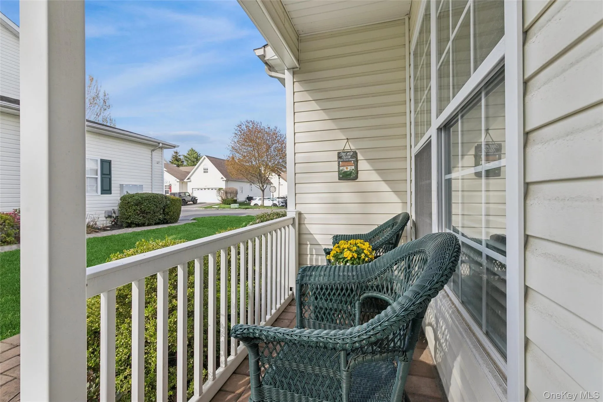 17 Constantine Way, Brookhaven, NY, 2 Bedrooms Bedrooms, 5 Rooms Rooms,2 BathroomsBathrooms,Residential,For Rent,Constantine,0,1009566 17 Constantine Way, Brookhaven, NY, 2 Bedrooms Bedrooms, 5 Rooms Rooms,2 BathroomsBathrooms,Residential,For Rent,Constantine,0,1009566