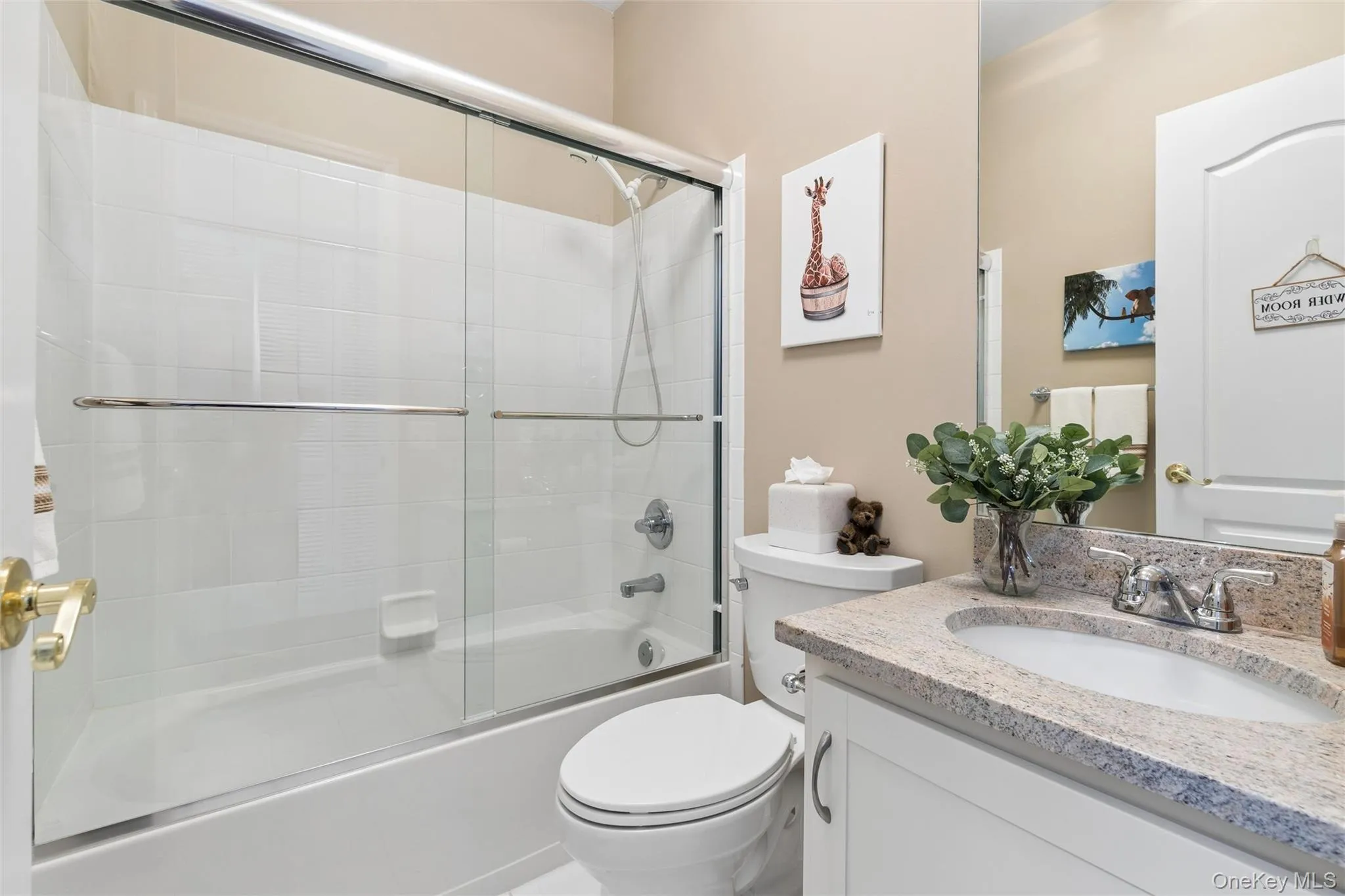 17 Constantine Way, Brookhaven, NY, 2 Bedrooms Bedrooms, 5 Rooms Rooms,2 BathroomsBathrooms,Residential,For Rent,Constantine,0,1009566 17 Constantine Way, Brookhaven, NY, 2 Bedrooms Bedrooms, 5 Rooms Rooms,2 BathroomsBathrooms,Residential,For Rent,Constantine,0,1009566