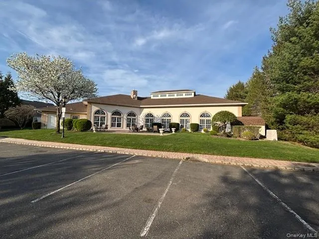 17 Constantine Way, Brookhaven, NY, 2 Bedrooms Bedrooms, 5 Rooms Rooms,2 BathroomsBathrooms,Residential,For Rent,Constantine,0,1009566 17 Constantine Way, Brookhaven, NY, 2 Bedrooms Bedrooms, 5 Rooms Rooms,2 BathroomsBathrooms,Residential,For Rent,Constantine,0,1009566