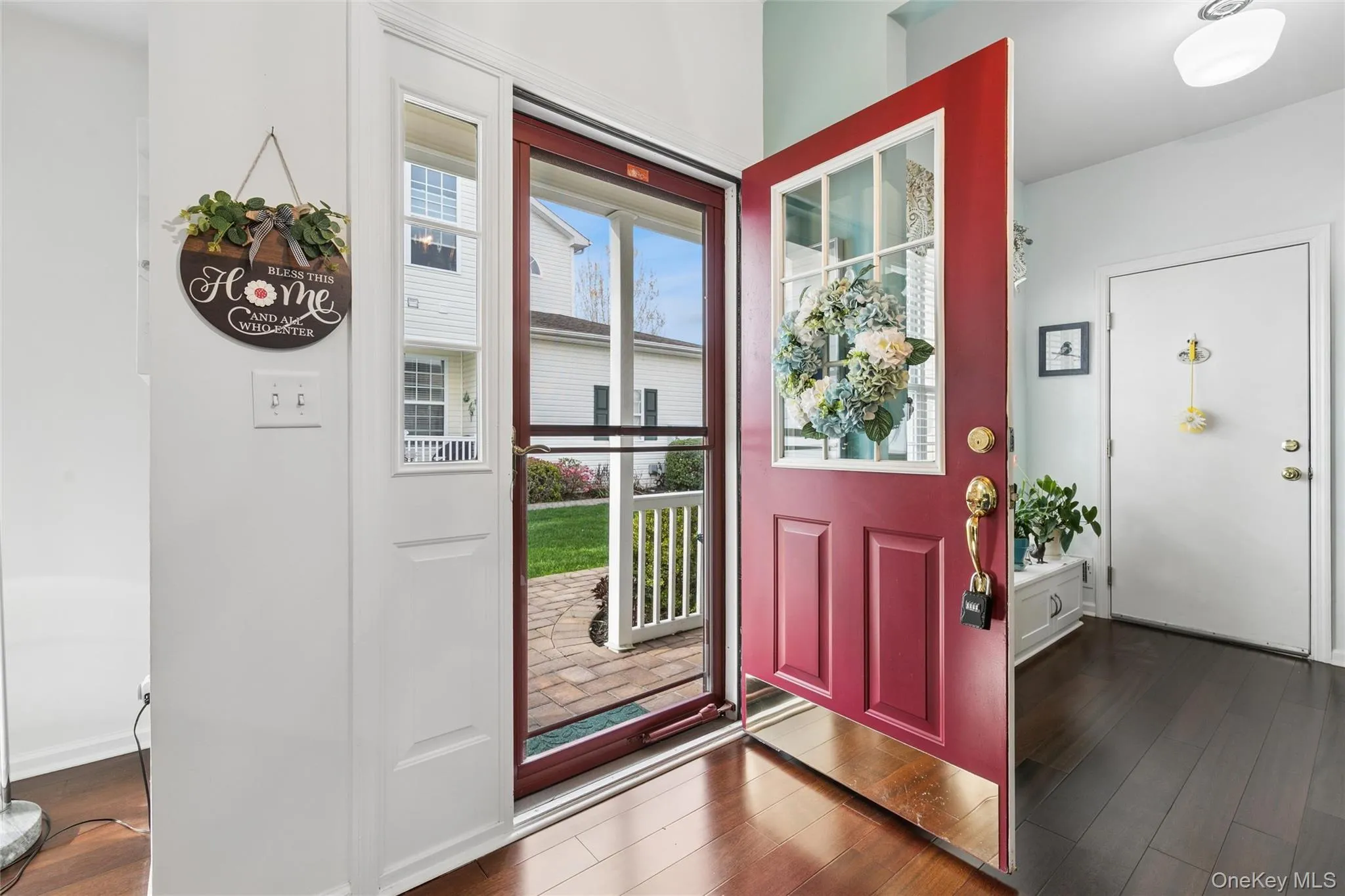 17 Constantine Way, Brookhaven, NY, 2 Bedrooms Bedrooms, 5 Rooms Rooms,2 BathroomsBathrooms,Residential,For Rent,Constantine,0,1009566 17 Constantine Way, Brookhaven, NY, 2 Bedrooms Bedrooms, 5 Rooms Rooms,2 BathroomsBathrooms,Residential,For Rent,Constantine,0,1009566