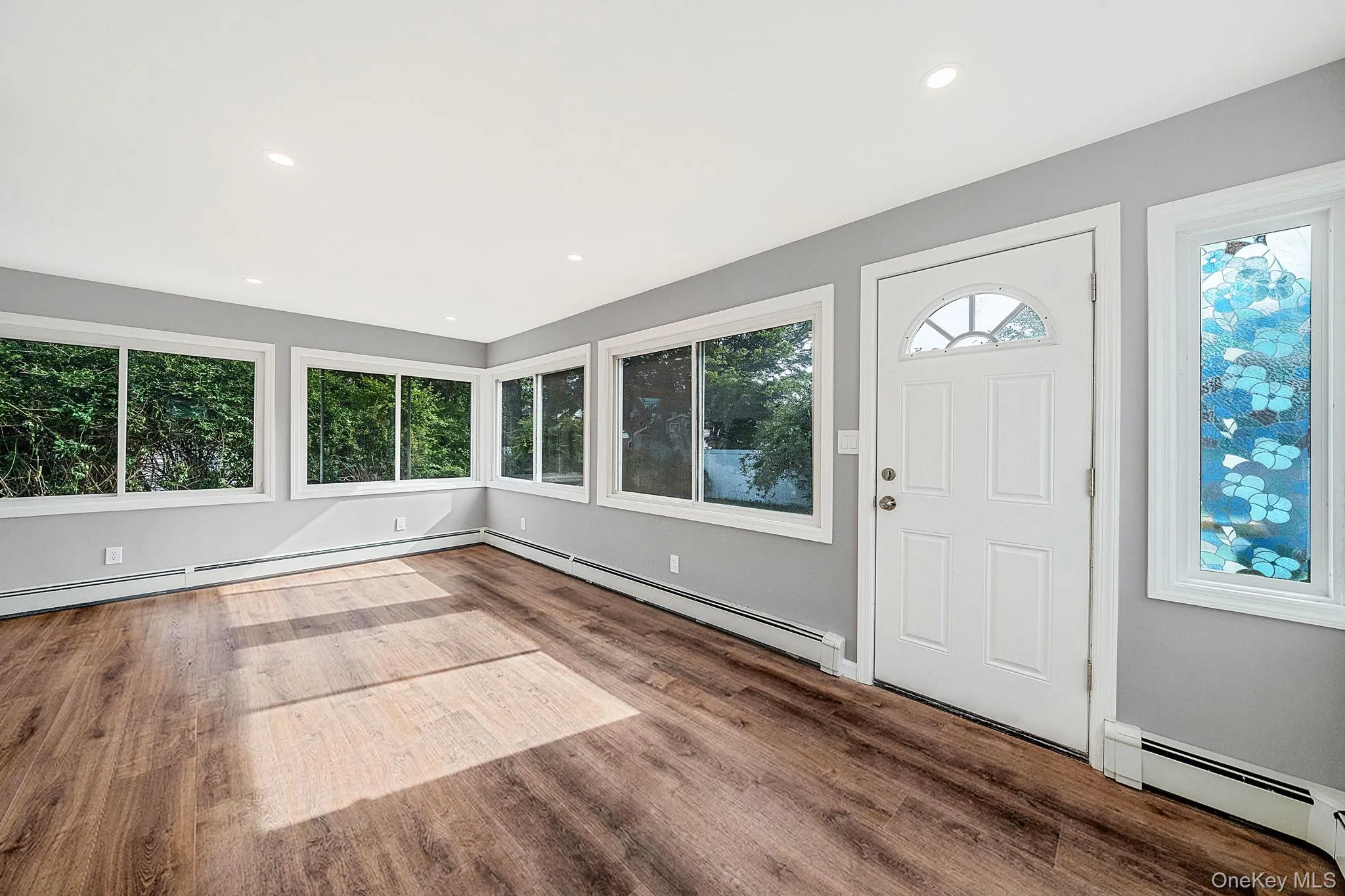 192 18th Street, Babylon, NY, 4 Bedrooms Bedrooms, 7 Rooms Rooms,2 BathroomsBathrooms,Residential,For Rent,18th,0,1009568 192 18th Street, Babylon, NY, 4 Bedrooms Bedrooms, 7 Rooms Rooms,2 BathroomsBathrooms,Residential,For Rent,18th,0,1009568