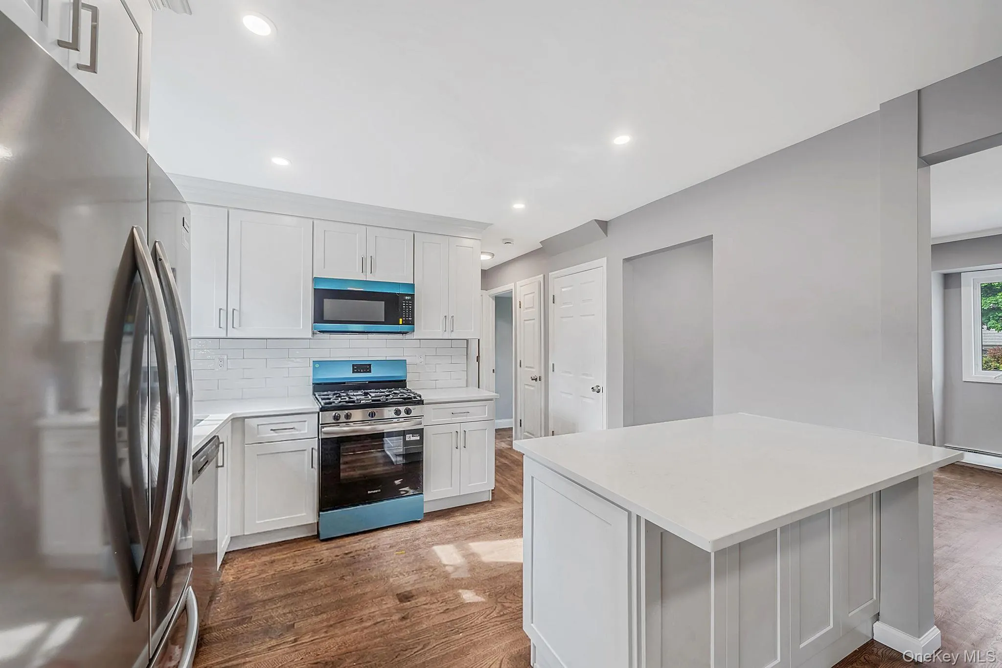 192 18th Street, Babylon, NY, 4 Bedrooms Bedrooms, 7 Rooms Rooms,2 BathroomsBathrooms,Residential,For Rent,18th,0,1009568 192 18th Street, Babylon, NY, 4 Bedrooms Bedrooms, 7 Rooms Rooms,2 BathroomsBathrooms,Residential,For Rent,18th,0,1009568