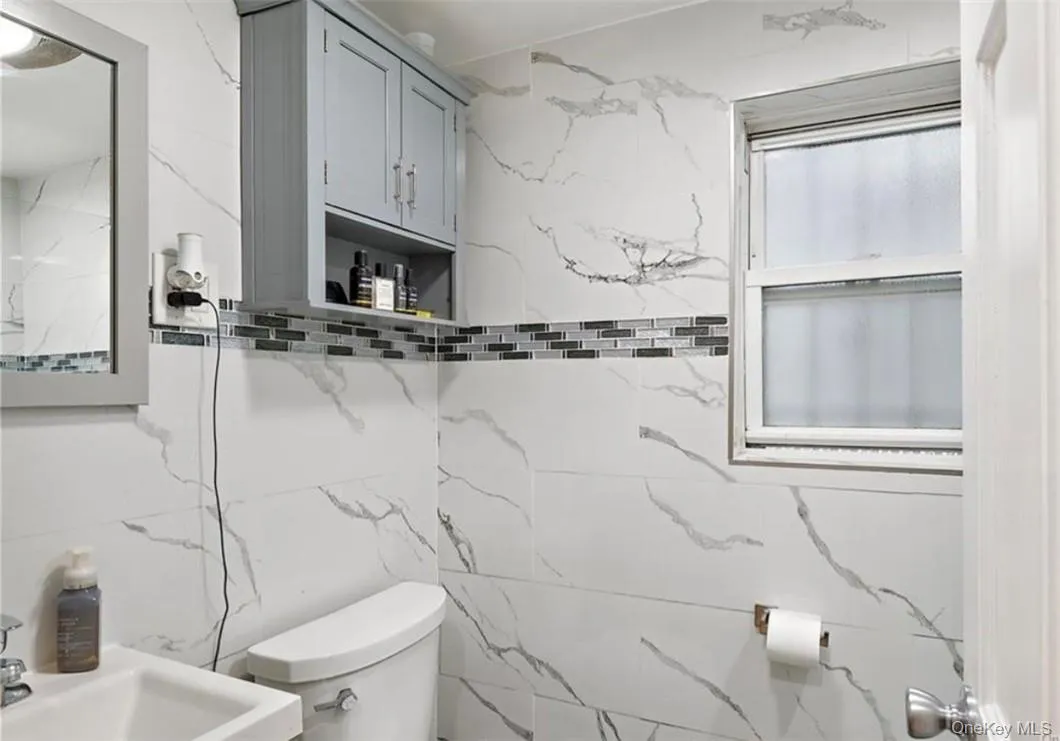 2934 Tenbroeck Avenue, New York, NY, 1 Bedroom Bedrooms, 3 Rooms Rooms,1 BathroomBathrooms,Residential Lease,For Rent,Tenbroeck,0,1009576 2934 Tenbroeck Avenue, New York, NY, 1 Bedroom Bedrooms, 3 Rooms Rooms,1 BathroomBathrooms,Residential Lease,For Rent,Tenbroeck,0,1009576
