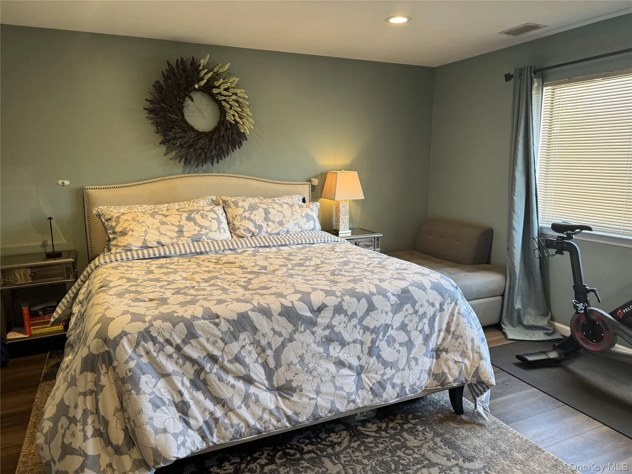 48 Wimbledon Drive, North Hempstead, NY, 3 Bedrooms Bedrooms, 7 Rooms Rooms,2 BathroomsBathrooms,Residential Lease,For Rent,Wimbledon,0,1009577 48 Wimbledon Drive, North Hempstead, NY, 3 Bedrooms Bedrooms, 7 Rooms Rooms,2 BathroomsBathrooms,Residential Lease,For Rent,Wimbledon,0,1009577