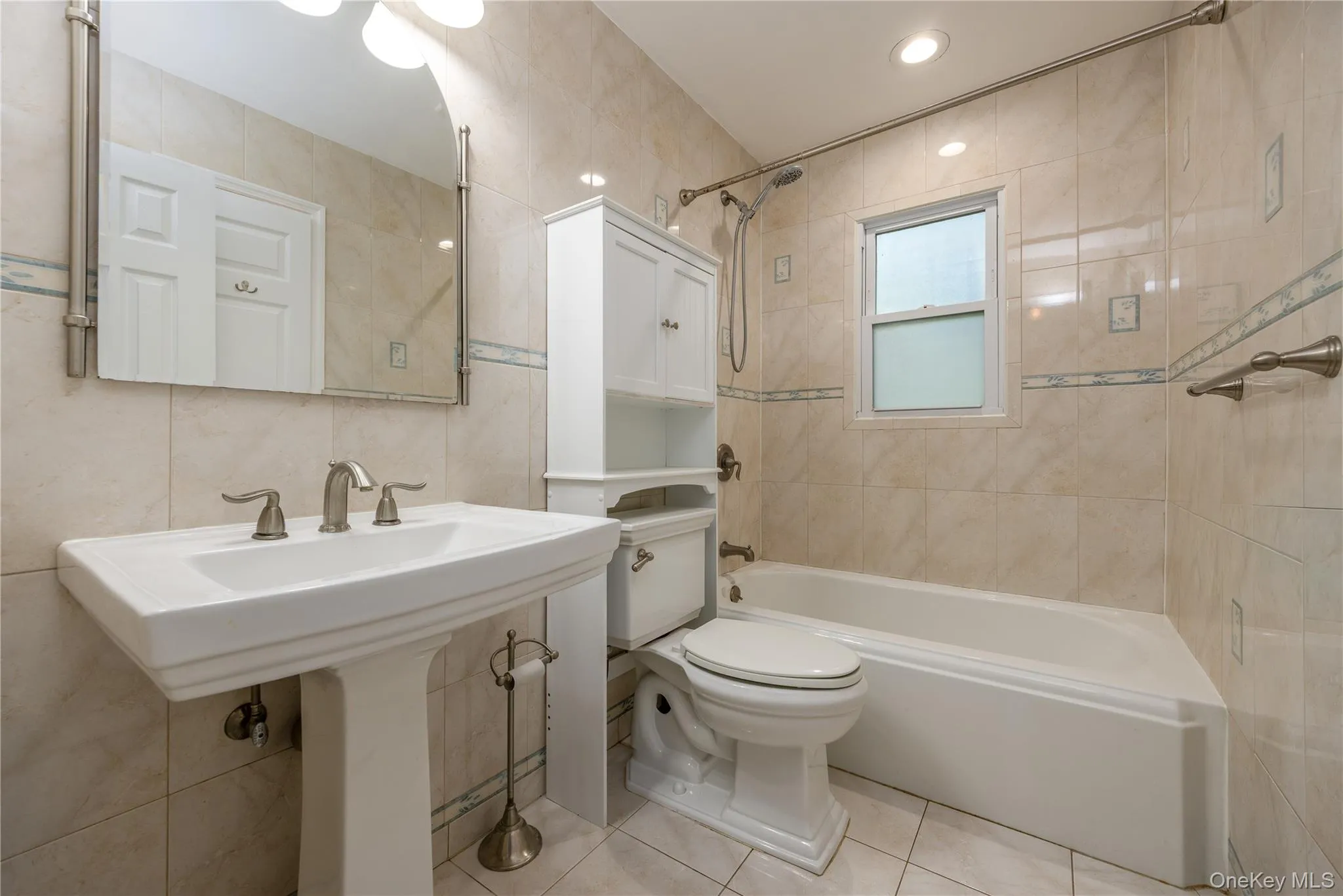 Main bath Main bath