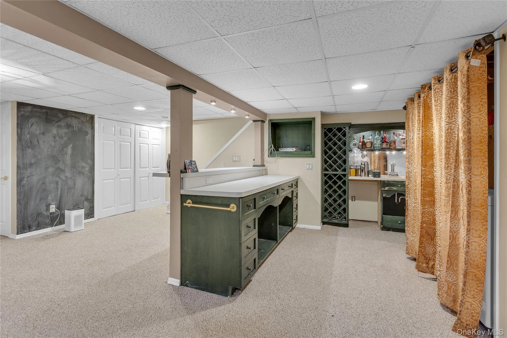 21 Martha Court, Huntington, NY, 3 Bedrooms Bedrooms, 9 Rooms Rooms,2 BathroomsBathrooms,Residential,For Rent,Martha,0,1009590 21 Martha Court, Huntington, NY, 3 Bedrooms Bedrooms, 9 Rooms Rooms,2 BathroomsBathrooms,Residential,For Rent,Martha,0,1009590