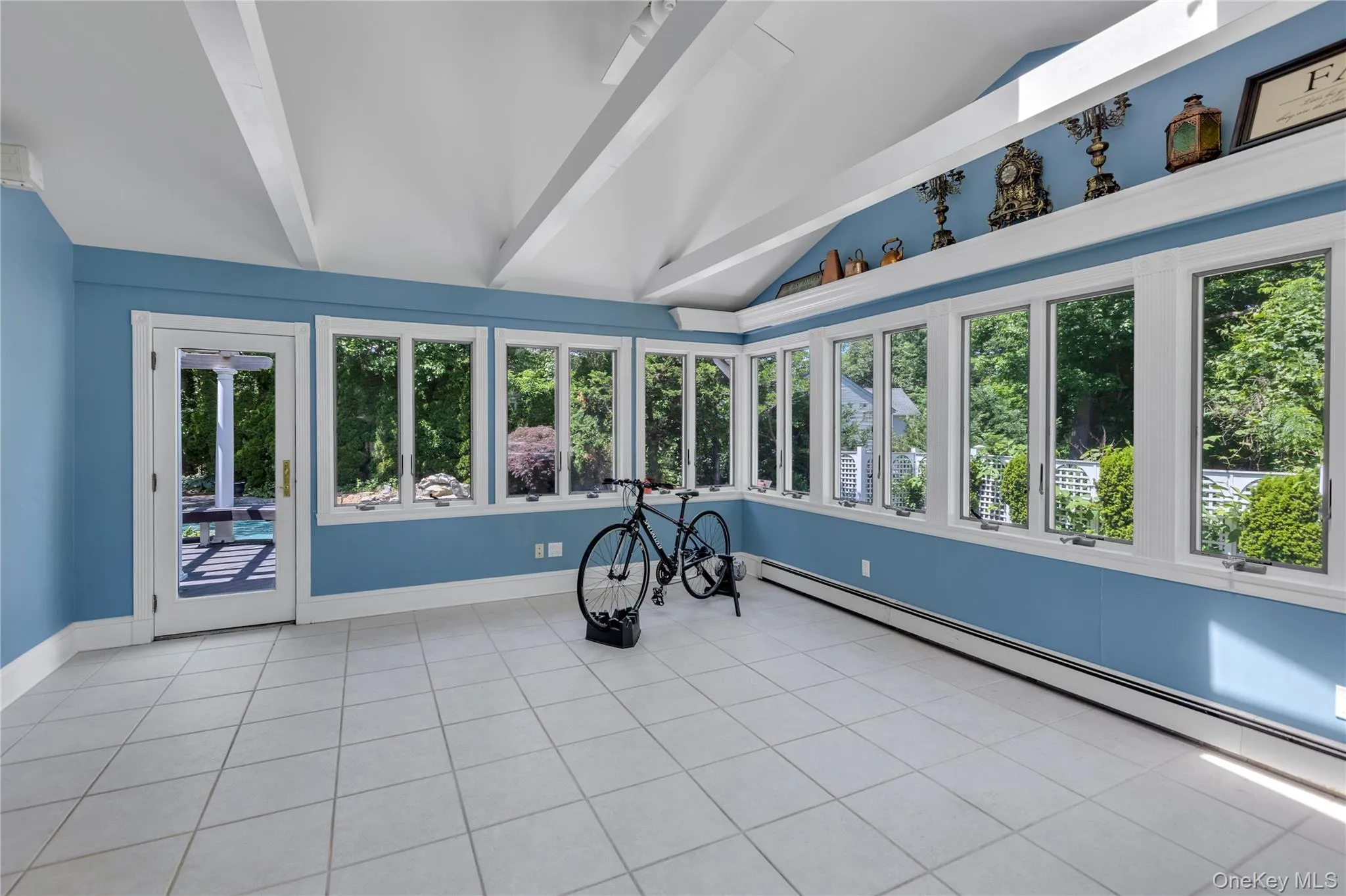 21 Martha Court, Huntington, NY, 3 Bedrooms Bedrooms, 9 Rooms Rooms,2 BathroomsBathrooms,Residential,For Rent,Martha,0,1009590 21 Martha Court, Huntington, NY, 3 Bedrooms Bedrooms, 9 Rooms Rooms,2 BathroomsBathrooms,Residential,For Rent,Martha,0,1009590