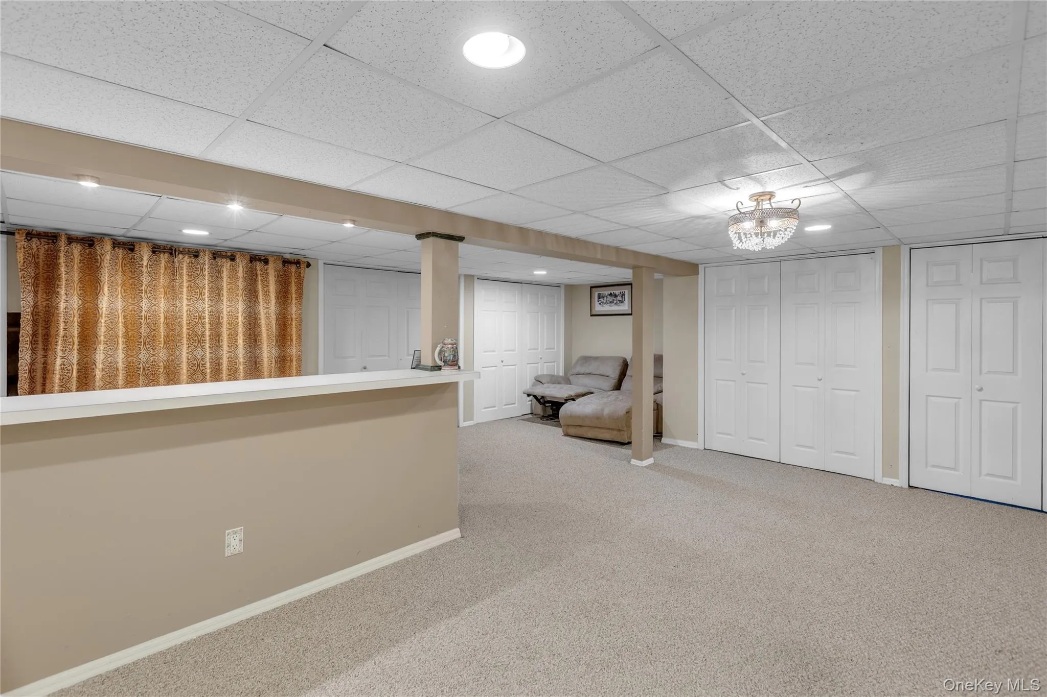 21 Martha Court, Huntington, NY, 3 Bedrooms Bedrooms, 9 Rooms Rooms,2 BathroomsBathrooms,Residential,For Rent,Martha,0,1009590 21 Martha Court, Huntington, NY, 3 Bedrooms Bedrooms, 9 Rooms Rooms,2 BathroomsBathrooms,Residential,For Rent,Martha,0,1009590